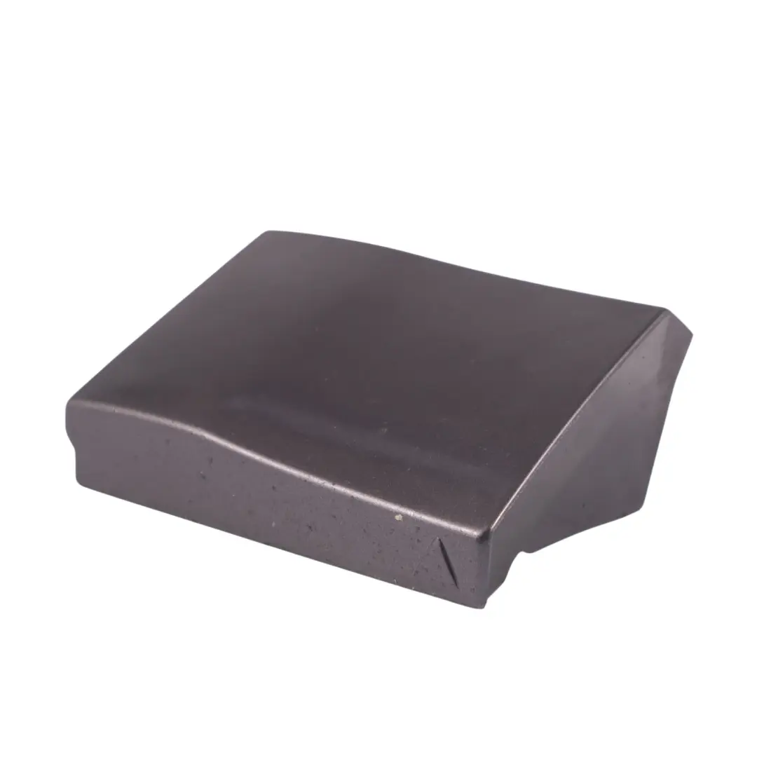 Nakładka Dolna Błotnika Progu Przód Lewy Amethyst Grey - Z4X do AUDI Q5 8R o numerze 8R0854959E AUDI Q5 8R Nakładka Dolna Błotnika Progu Przód Lewy Amethyst Grey - Z4X - SKU 8R0854959E-AGM - Numer Części 8R0854959E