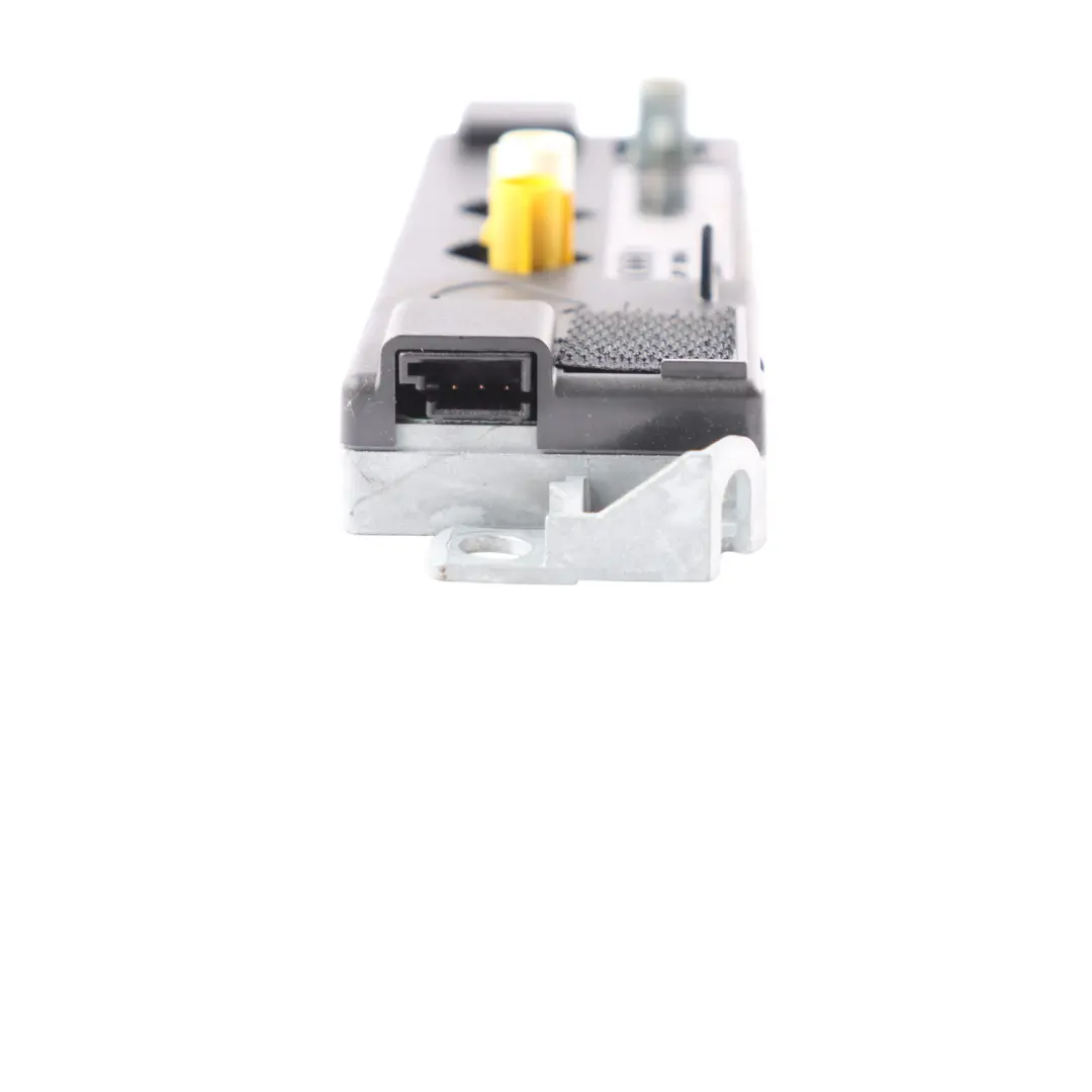 Antenne Verstärker Antenne Modul Steuergerät Links für Audi A5 8T mit Teilenummer 8T0035225AA Audi A5 8T Antenne Verstärker Antenne Modul Steuergerät Links - SKU 8T0035225AA - Teilenummer 8T0035225AA