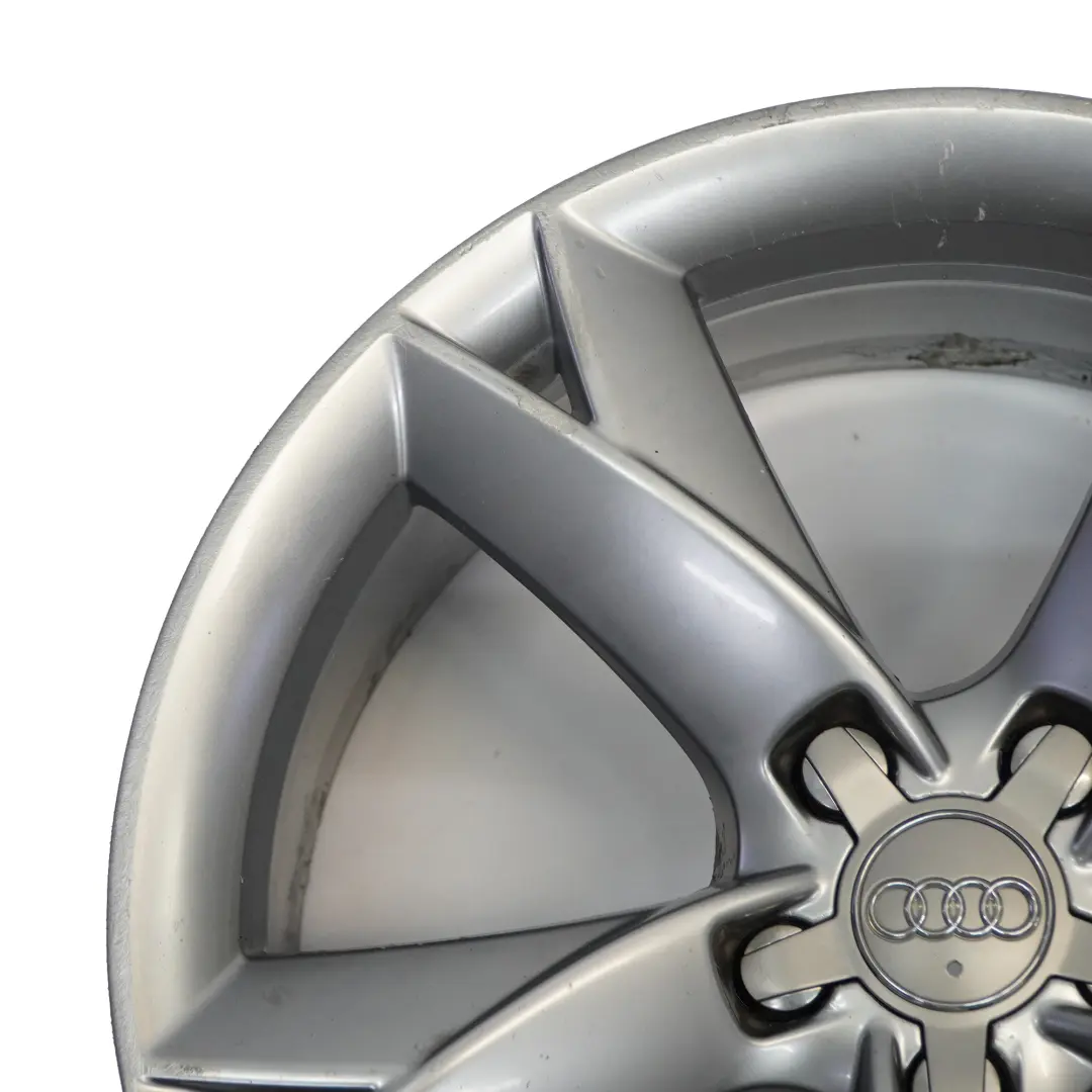 Audi A5 8T Jante grise en alliage 19" 8.5J ET:32 flèche l'étoile - SKU 8T0601025F-4 - Numéro de pièce 8T0601025F