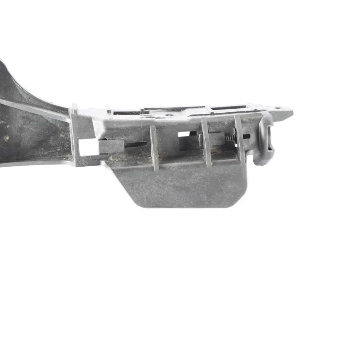 Audi A5 8T Coupe Support de support de pare chocs arrière droit - SKU 8T0807890 - Numéro de pièce 8T0807890