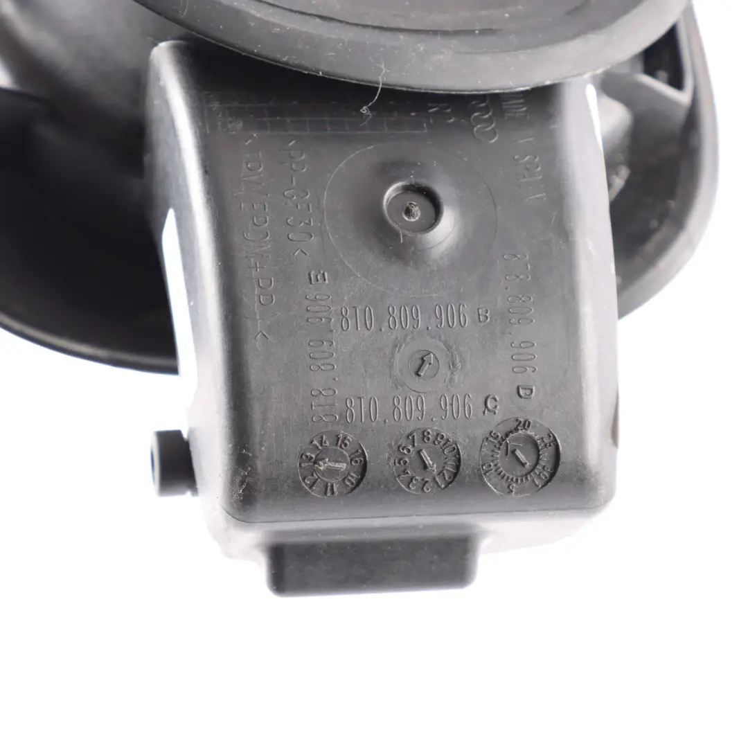 Audi A5 S5 8T Carcasa De La Tapa Del Depósito De Combustible - SKU 8T0809906B - Número de pieza 8T0809906B