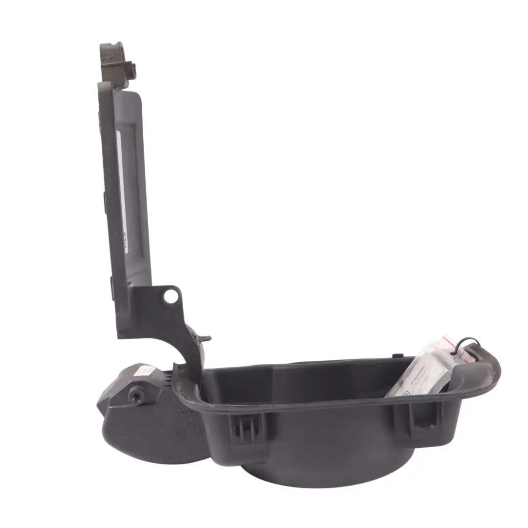 Couvercle de la trappe de remplissage du réservoir pour Audi A5 8T à propos du numéro de pièce 8T0809999G Audi A5 8T Couvercle de la trappe de remplissage du réservoir - SKU 8T0809999G - Numéro de pièce 8T0809999G
