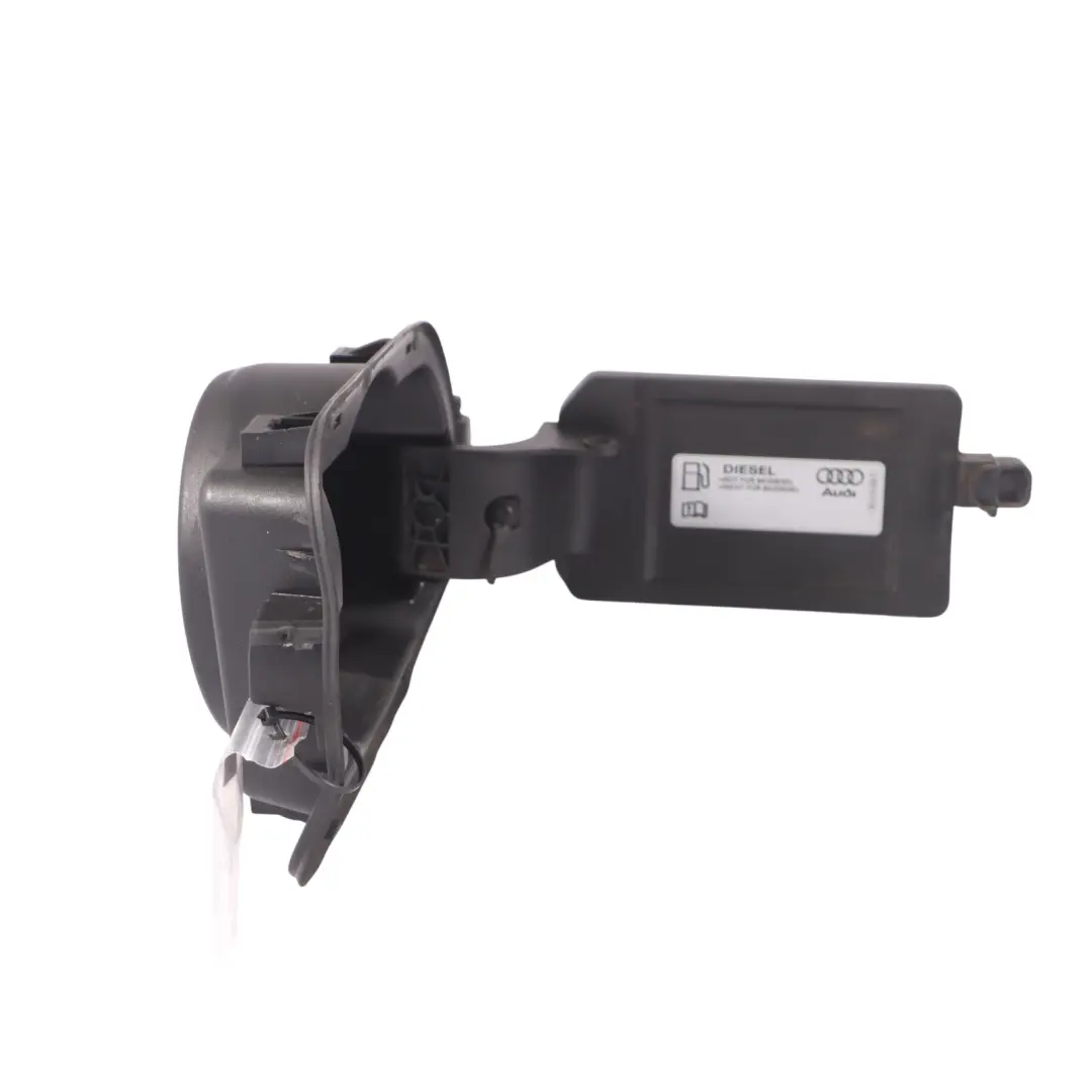 Audi A5 8T Couvercle de la trappe de remplissage du réservoir - SKU 8T0809999G - Numéro de pièce 8T0809999G