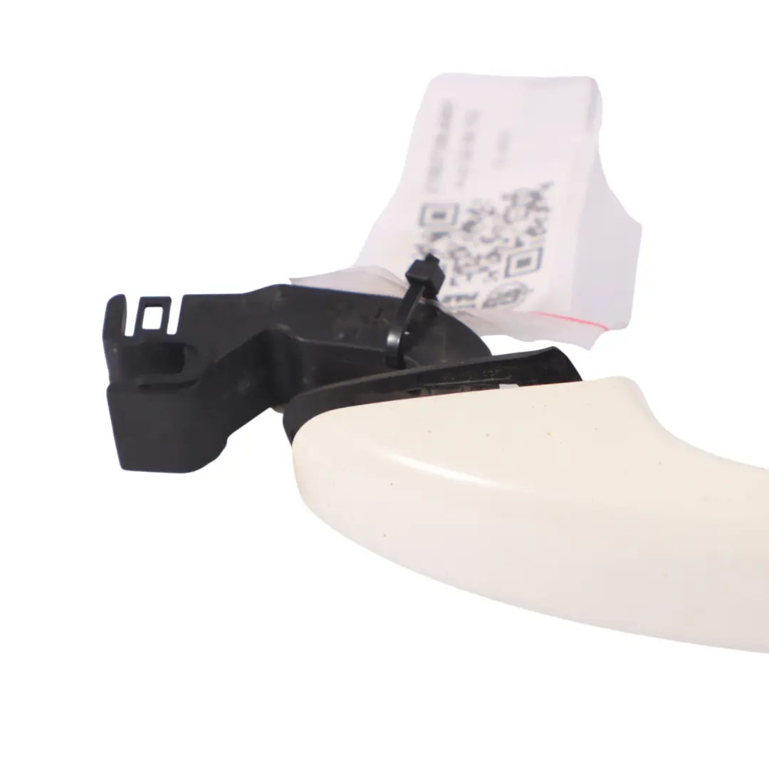 Audi Q3 8U Maniglia anteriore posteriore destra sinistra Bianco Amalfi - Y9K - SKU 8T0837205A-AWH - Numero di parte 8T0837109