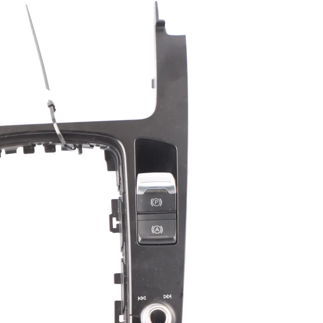 Centre Console Trim Audi A4 B8 A5 8T Q5 8R Cover Panel Switch to with Part number 8T0919611C Centre Console Trim Audi A4 B8 A5 8T Q5 8R Cover Panel Switch - SKU 8T0919611C - Part number 8T0919611C