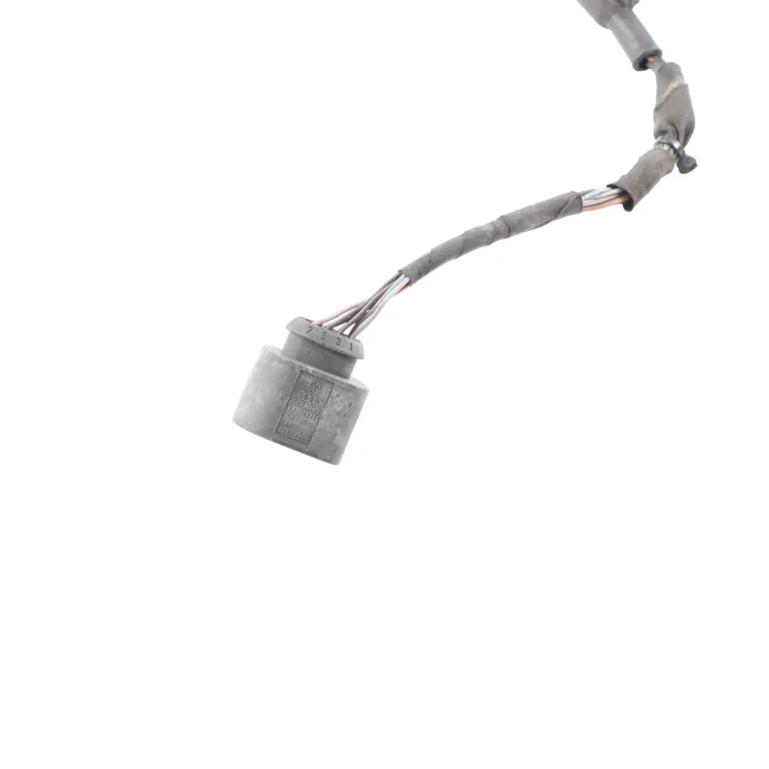 Lamp Cable Line Right O/S to Audi A5 8T Rear with Part number 8T0945096D Audi A5 8T Rear Lamp Cable Line Right O/S - SKU 8T0945096D-2 - Part number 8T0945096D