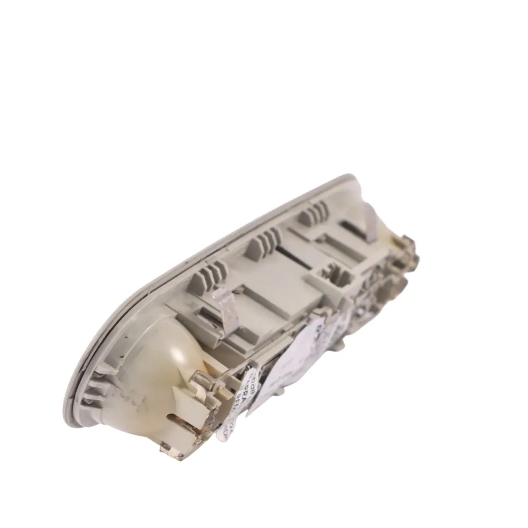 Luce di cortesia per il tetto padiglione posteriore Grigio per Audi Q5 8R con numero di parte 8T0947111A Audi Q5 8R Luce di cortesia per il tetto padiglione posteriore Grigio - SKU 8T0947111A-1 - Numero di parte 8T0947111A