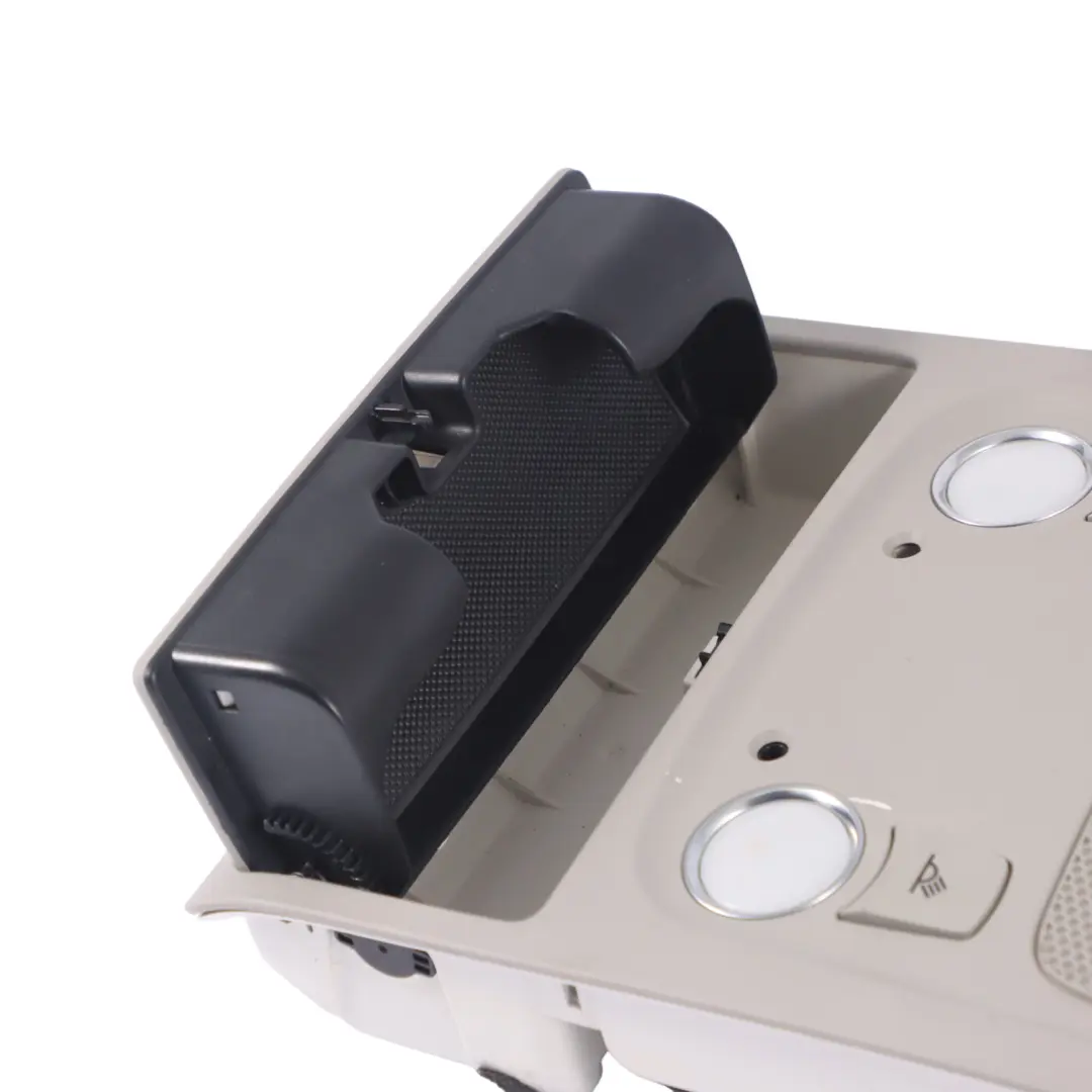 Luce da tetto Audi Q5 8R A5 8T A4 B8 Lampada interna anteriore Grigio per con numero di parte 8T0947140 Luce da tetto Audi Q5 8R A5 8T A4 B8 Lampada interna anteriore Grigio - SKU 8T0947140-2 - Numero di parte 8T0947140