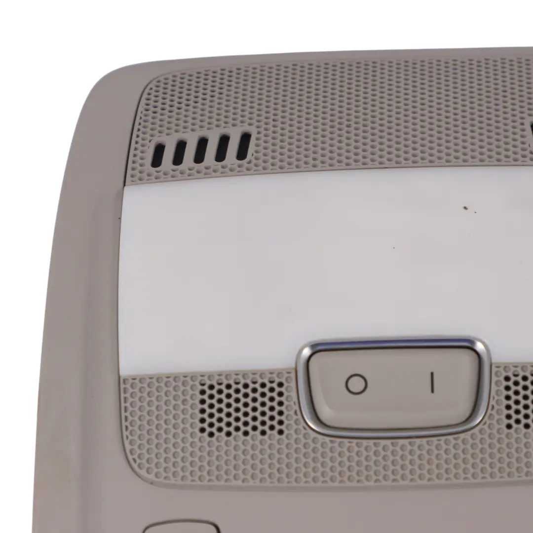 Feu de toit Audi Q5 8R A5 8T A4 B8 Lampe lecture intérieure avant Gris pour à propos du numéro de pièce 8T0947140 Feu de toit Audi Q5 8R A5 8T A4 B8 Lampe lecture intérieure avant Gris - SKU 8T0947140-2 - Numéro de pièce 8T0947140