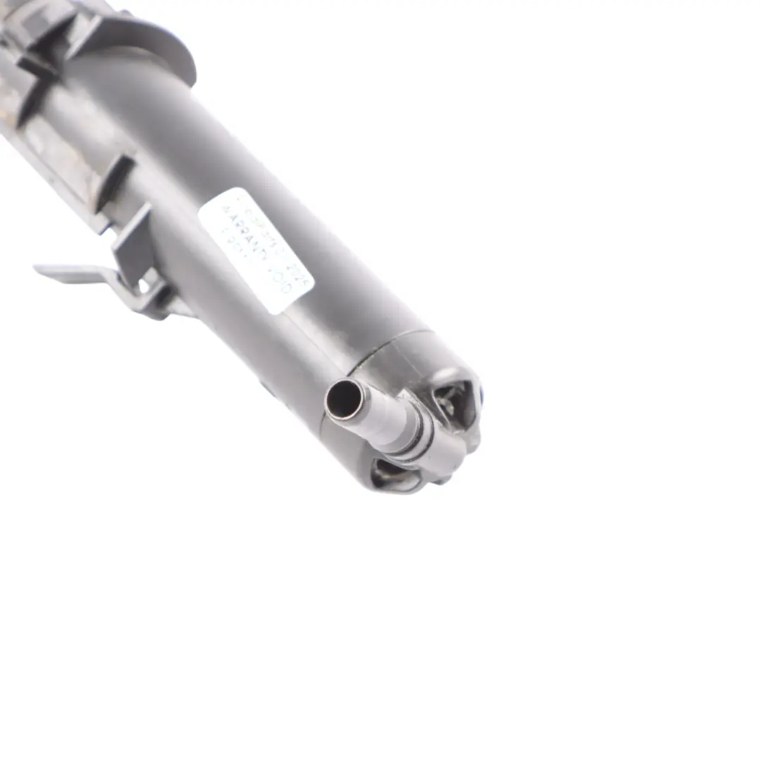 Headlight Headlamp Washer Jet Nozzle Spray Right O/S 8T0955102B to Audi A5 8T with Part number 8T0955102D Audi A5 8T Headlight Headlamp Washer Jet Nozzle Spray Right O/S 8T0955102B - SKU 8T0955102D - Part number 8T0955102D