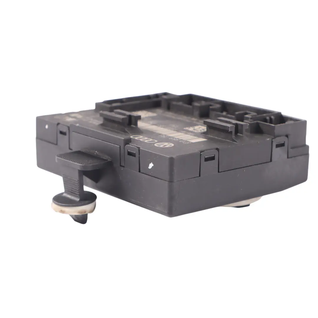 Moduł Sterownik Drzwi Prawy Przód do Audi A5 8T o numerze 8T0959793J Audi A5 8T Moduł Sterownik Drzwi Prawy Przód - SKU 8T0959793J - Numer Części 8T0959793J