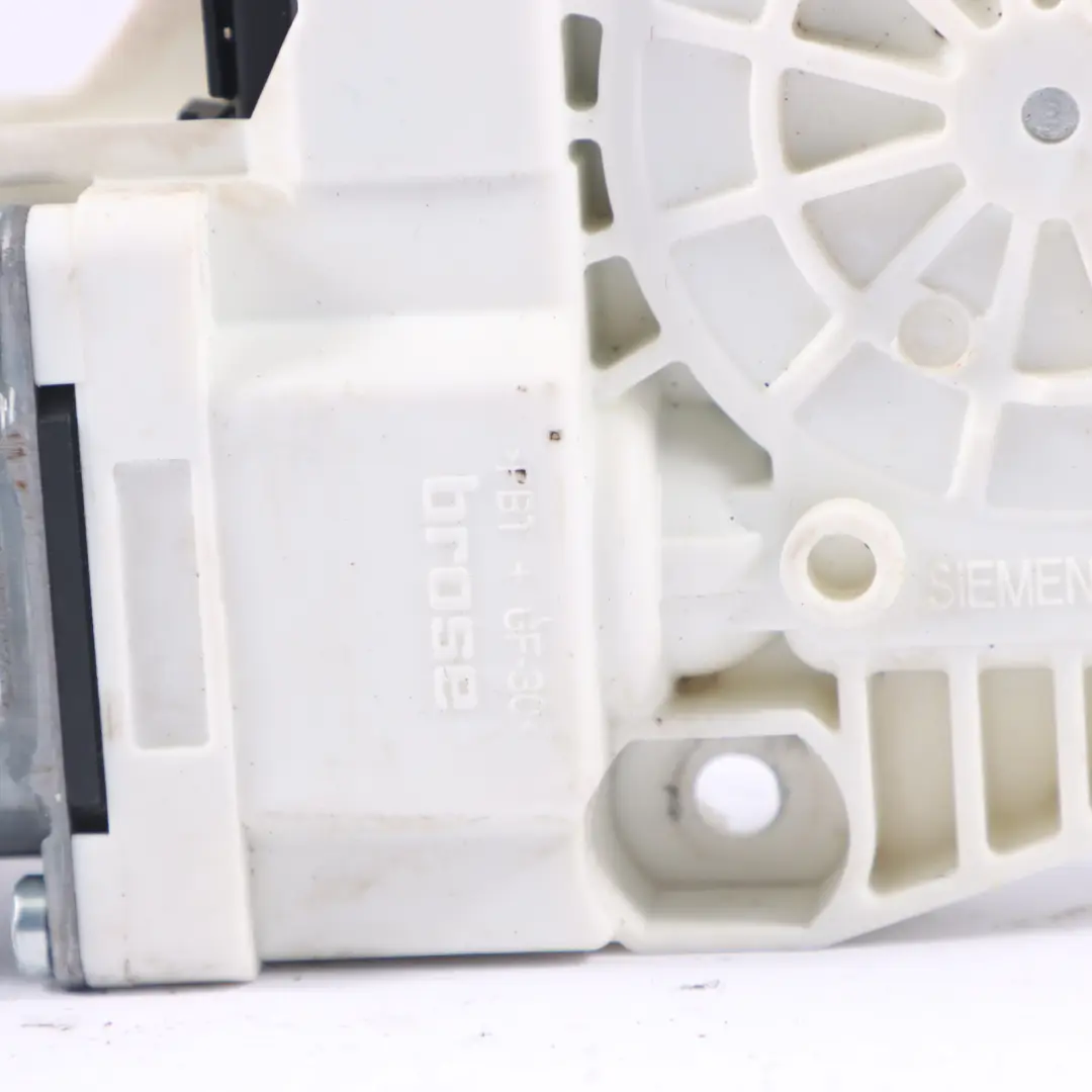 Audi A5 8T Vordere Tür Fensterheber Mechanismus Motor Rechts - SKU 8T0959802A - Teilenummer 8T0959802A