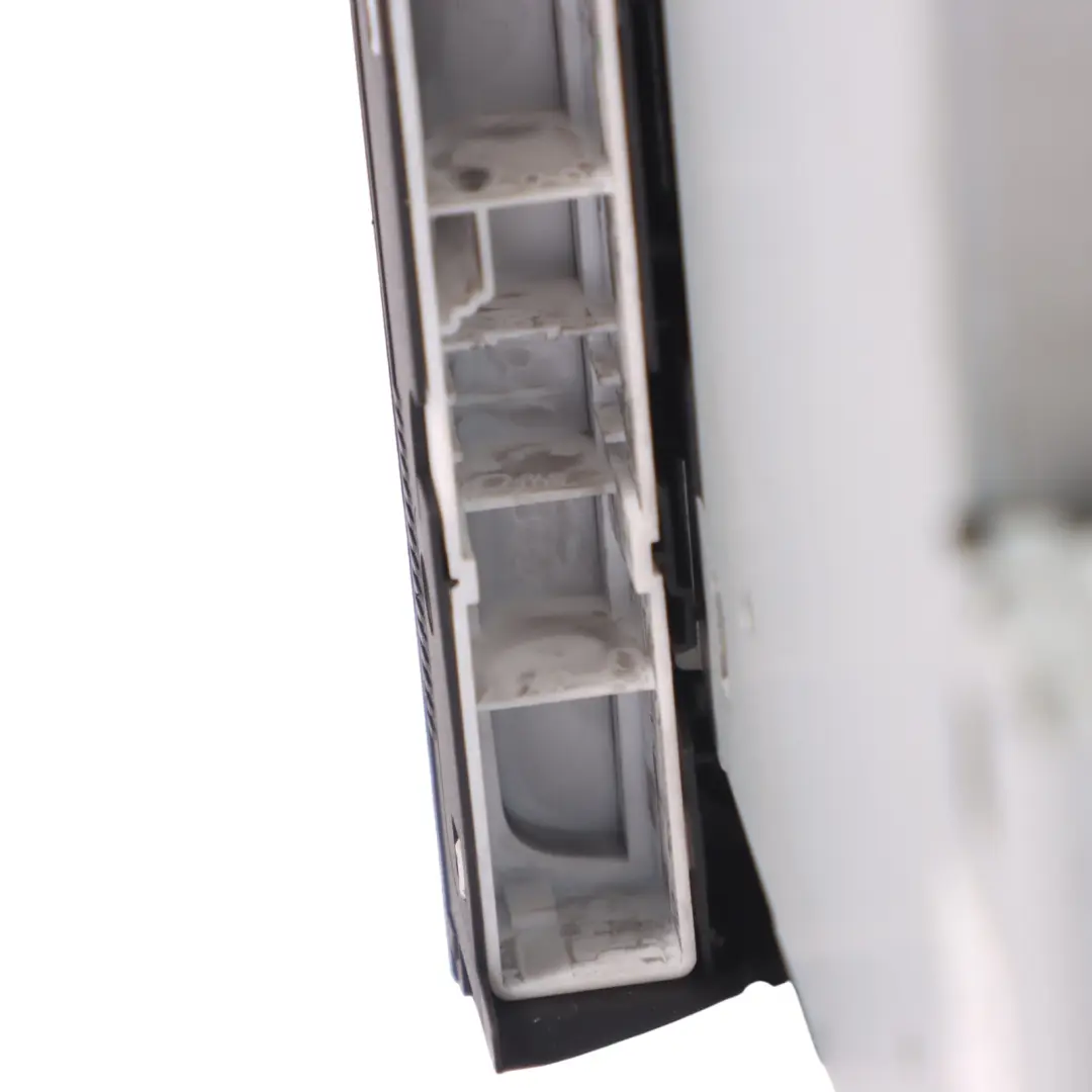 Audi A5 8T Unidad principal radio con navegador reproductor CD DVD - SKU 8T2035110B - Número de pieza 8T2035110B