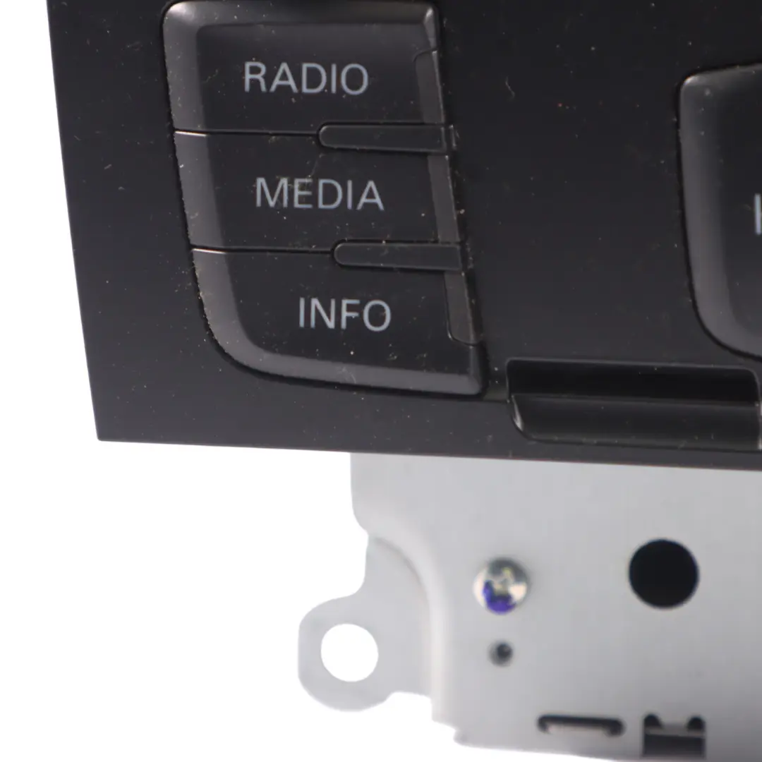 Audi A4 B8 A5 8T Radio Media Player Audio CD Head Unit Player Concert - SKU 8T2035186C - Part number 8T2035186C