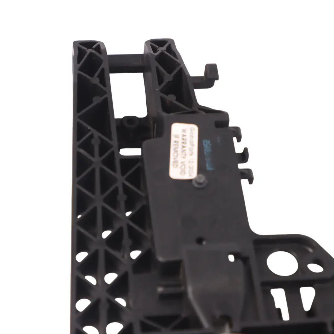 Front Door Handle Guide Rail Mount Bracket Passenger Side to Audi A4 B8 with Part number 8T2837885B Audi A4 B8 Front Door Handle Guide Rail Mount Bracket Passenger Side - SKU RHD-8T2837885B - Part number 8T2837885B