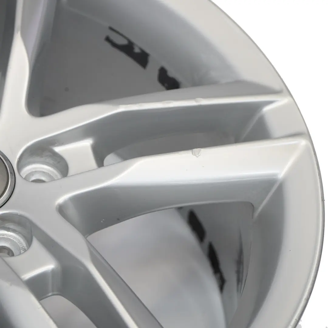 Audi Q3 8U Jante argentée en alliage 18" 7J ET:43 Double Star Spoke - SKU 8U0601025AA-2 - Numéro de pièce 8U0601025AA