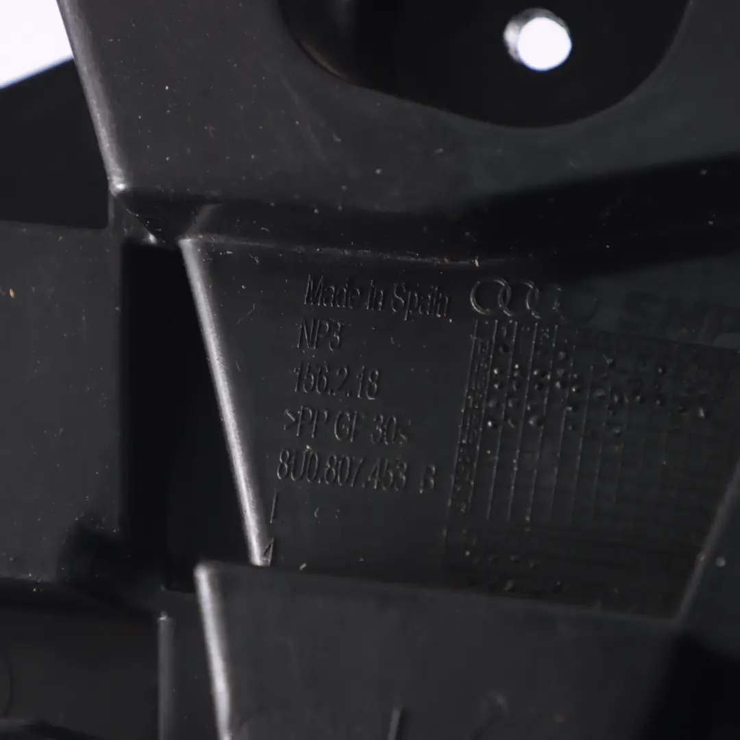 Wspornik Ślizg Prowadnica Zderzaka Tylnego Lewy Tył do Audi Q3 8U o numerze 8U0807453B Audi Q3 8U Wspornik Ślizg Prowadnica Zderzaka Tylnego Lewy Tył - SKU 8U0807453B - Numer Części 8U0807453B