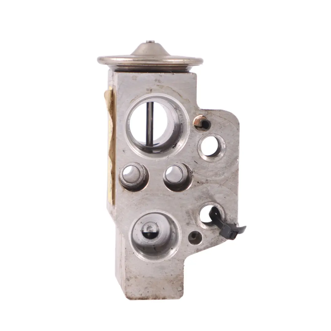 DFTA A/C Condition Climate Expansion Valve to Audi Q3 8U 2.0 TDI with Part number 8U0820679 Audi Q3 8U 2.0 TDI DFTA A/C Condition Climate Expansion Valve - SKU 8U0820679 - Part number 8U0820679