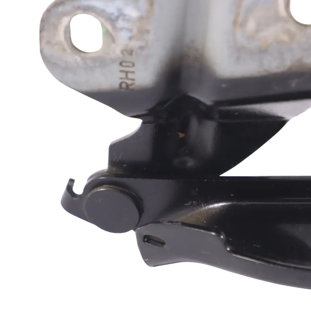 Audi Q3 8U Charnière de capot avant droite Noir Brillant - Y9B 8U0823302 - SKU 8U0823302-BBL - Numéro de pièce 8U0823302-BBL