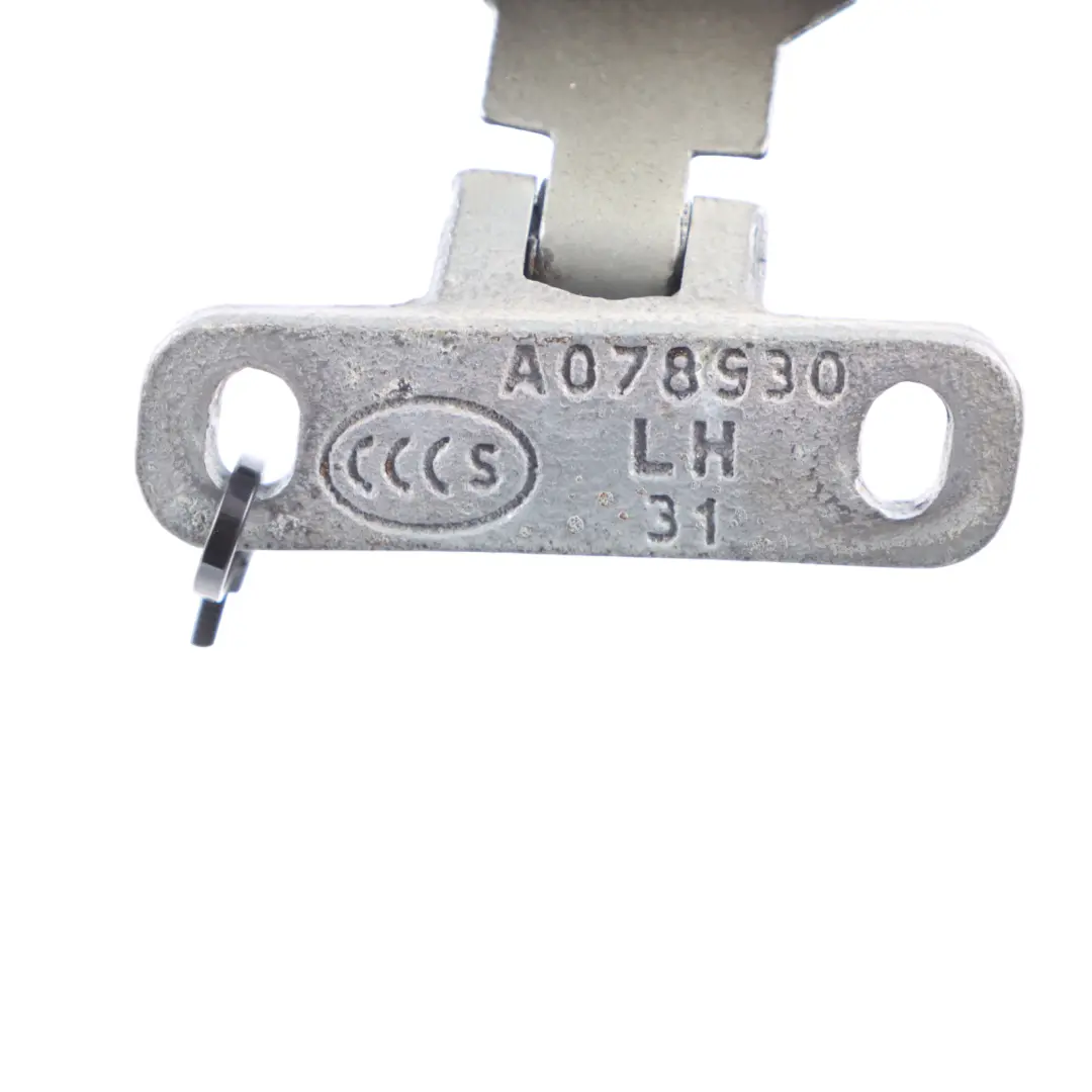 Bootlid Hinge Rear Left N/S Mythical Black - Y9T to Audi Q5 FY Tailgate with Part number 8U0827299D Audi Q5 FY Tailgate Bootlid Hinge Rear Left N/S Mythical Black - Y9T - SKU 8U0827299D-MYB - Part number 8U0827299D