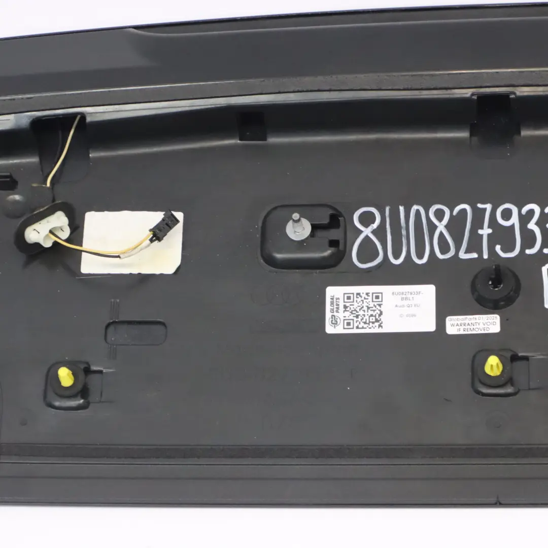 Audi Q3 8U Spoiler Tylnej Klapy Bagażnika Czarny Brilliant Black - LY9B - SKU 8U0827933F-BBL1 - Numer Części 8U0827933F