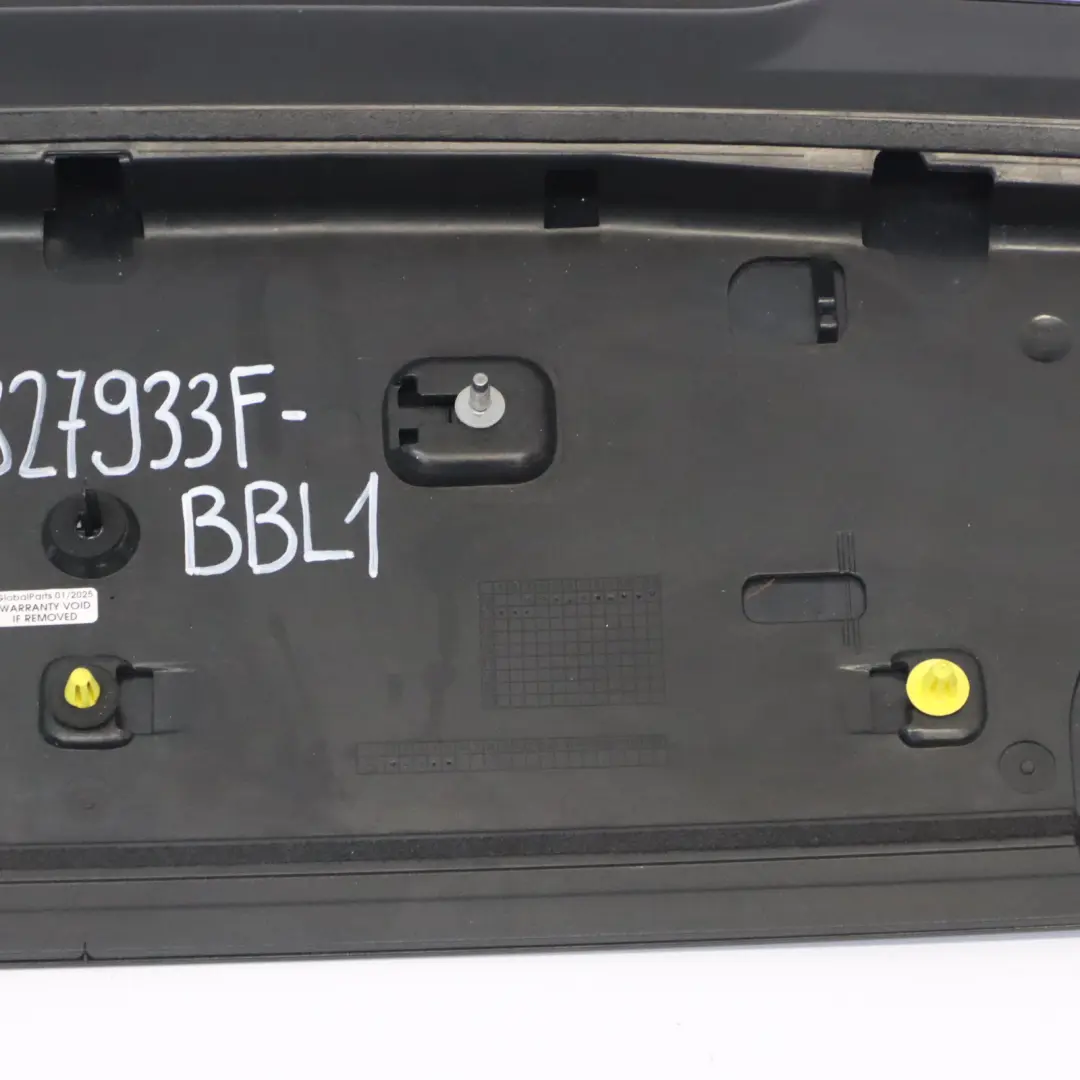 Audi Q3 8U Panneau Spoiler arrière de hayon de coffre Noir brillant - LY9B - SKU 8U0827933F-BBL1 - Numéro de pièce 8U0827933F