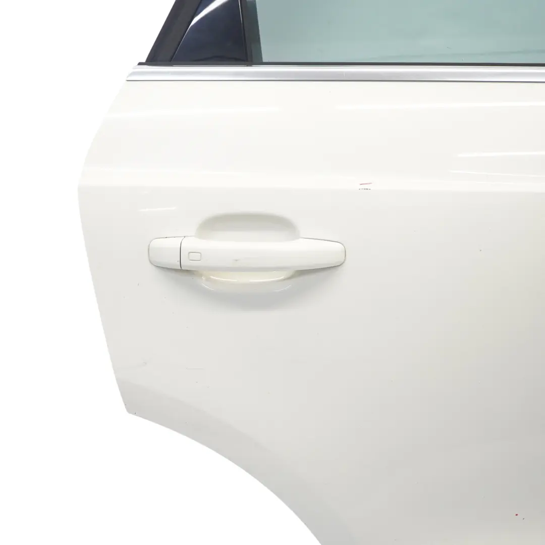 arrière droite Amalfi White Blanc - Y9K pour Audi Q3 8U Porte à propos du numéro de pièce 8U0833052 Audi Q3 8U Porte arrière droite Amalfi White Blanc - Y9K - SKU 8U0833052-AWH - Numéro de pièce 8U0833052