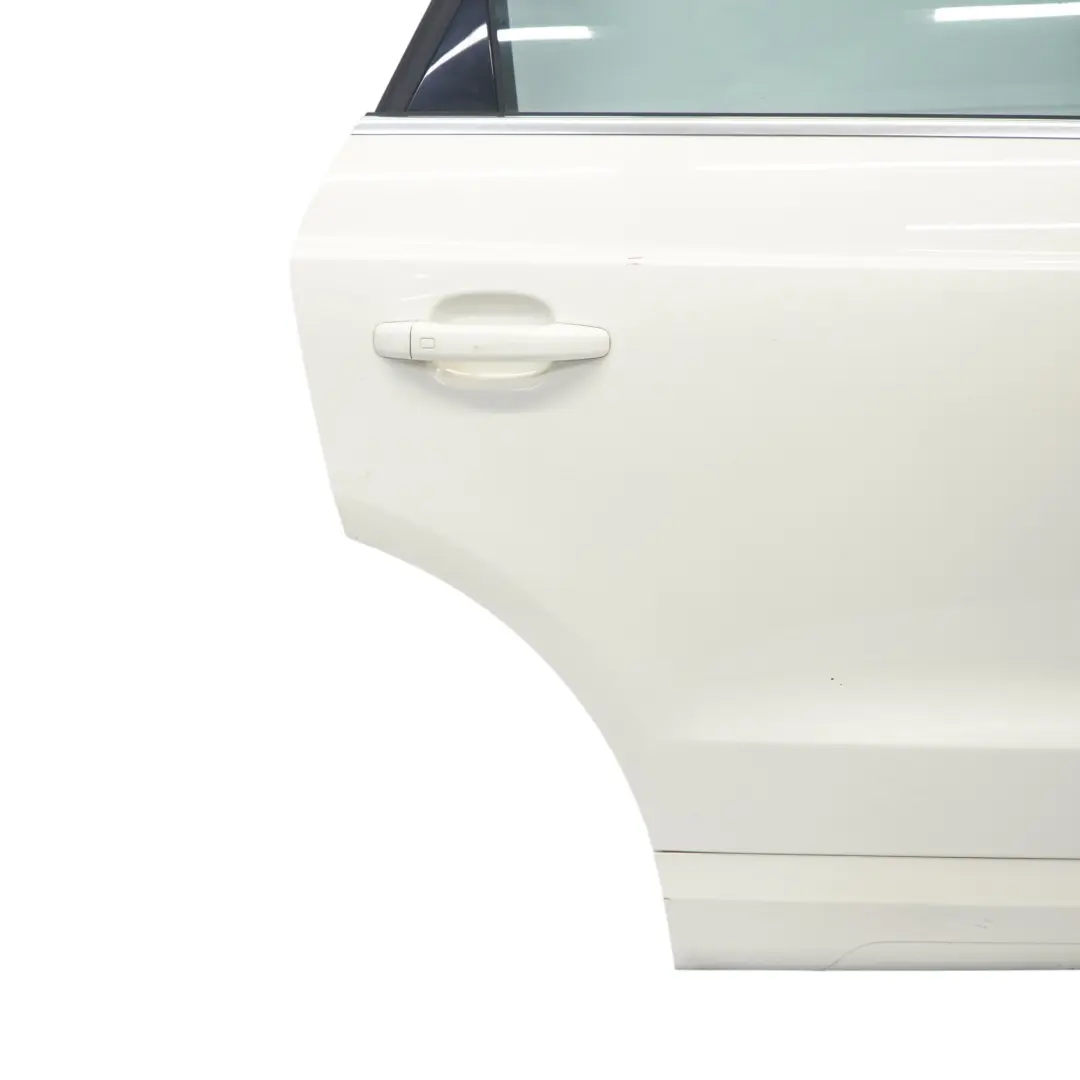 Drzwi Prawe Tylne Amalfi White Biały - Y9K do Audi Q3 8U o numerze 8U0833052 Audi Q3 8U Drzwi Prawe Tylne Amalfi White Biały - Y9K - SKU 8U0833052-AWH - Numer Części 8U0833052