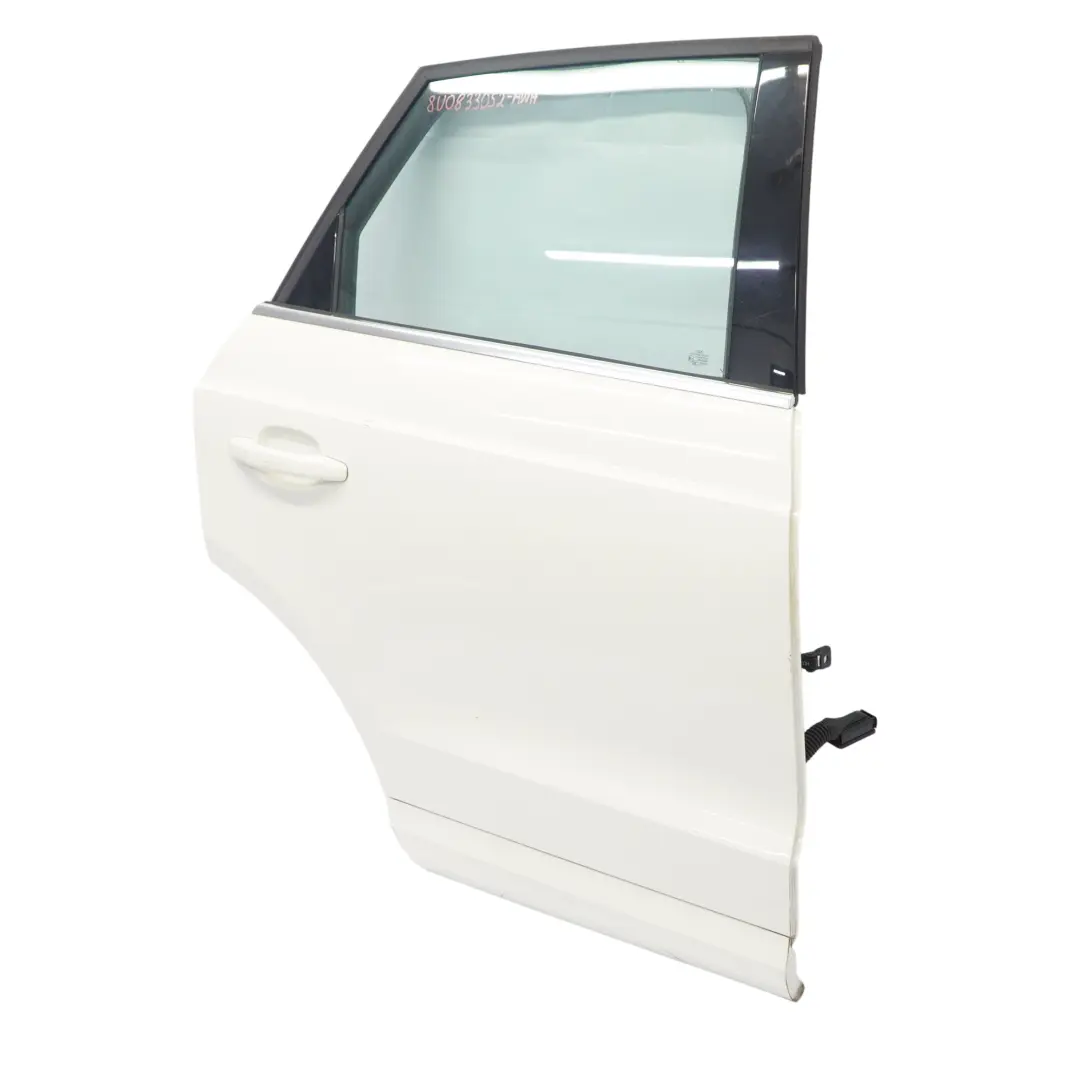 Puerta Trasera Derecha Amalfi Blanco White - Y9K para Audi Q3 8U con número de pieza 8U0833052 Audi Q3 8U Puerta Trasera Derecha Amalfi Blanco White - Y9K - SKU 8U0833052-AWH - Número de pieza 8U0833052