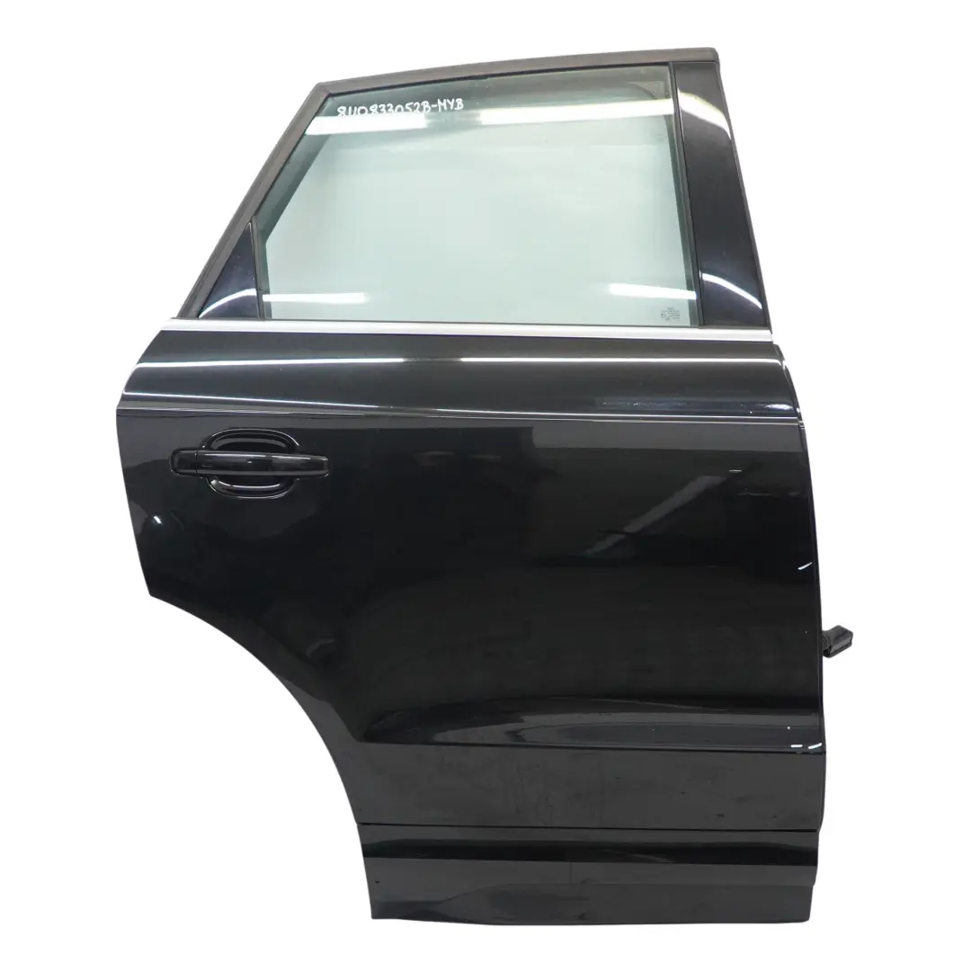 Drzwi Prawe Tylne Mythical Black Czarny Metalik - Y9T do Audi Q3 8U o numerze 8U0833052B Audi Q3 8U Drzwi Prawe Tylne Mythical Black Czarny Metalik - Y9T - SKU 8U0833052B-MYB - Numer Części 8U0833052B