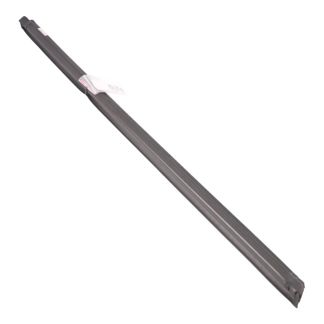 Audi Q3 8U Joint rail guidage intérieur porte avant caoutchouc gauche - SKU 8U0837479 - Numéro de pièce 8U0837479