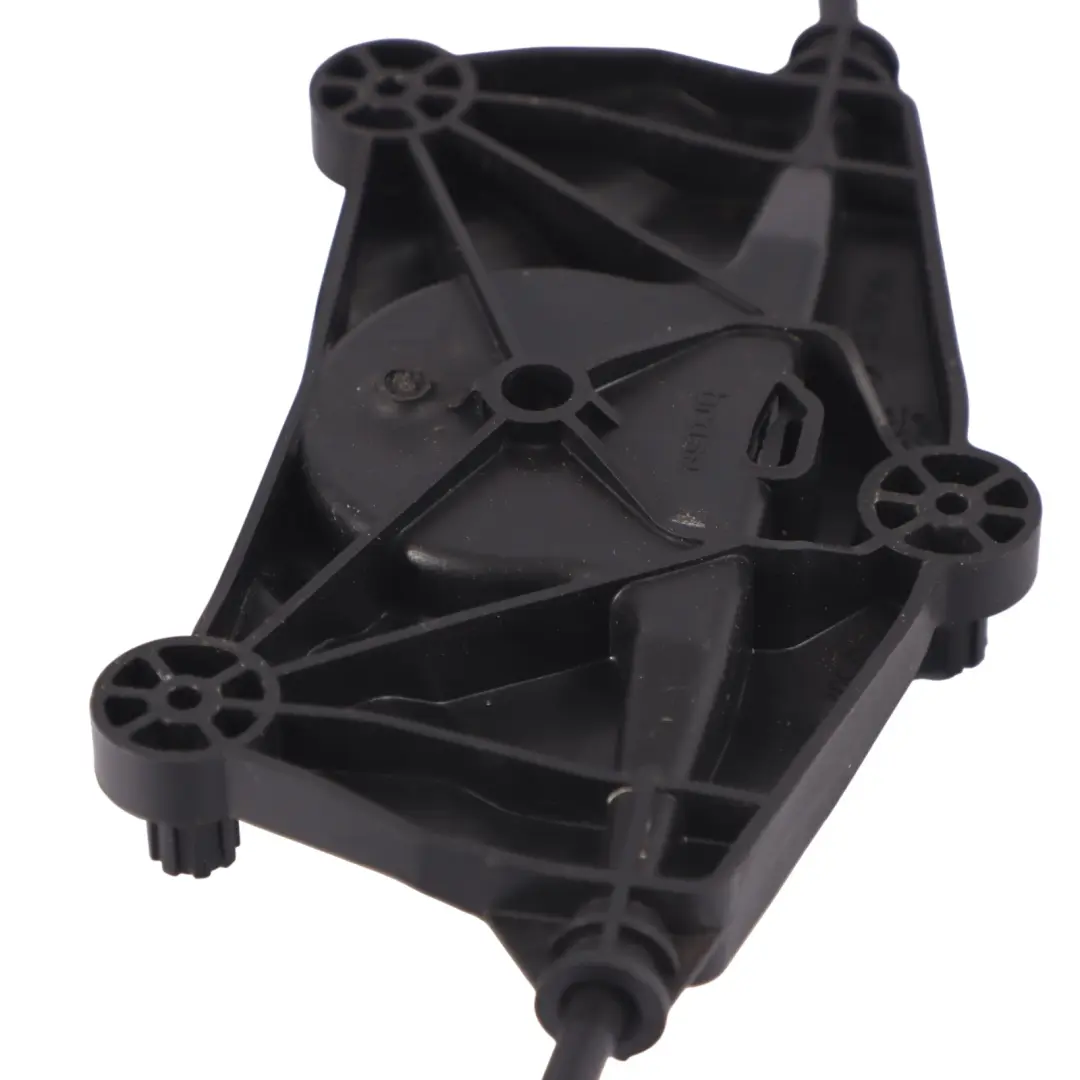Audi Q3 8U Rear Window Motor Mechanism Regulator Right O/S - SKU 8U0839462 - Part number 8U0839462