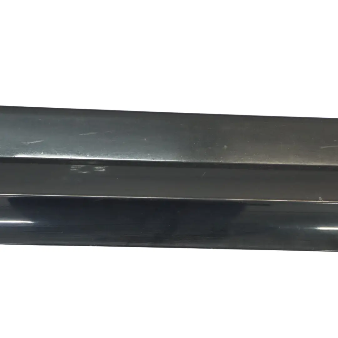 Audi Q3 8U Embellecedor de puerta S-Line Delantero Izquierdo Mythical Black Y9T - SKU 8U0853959R-MYB - Número de pieza 8U0853959R