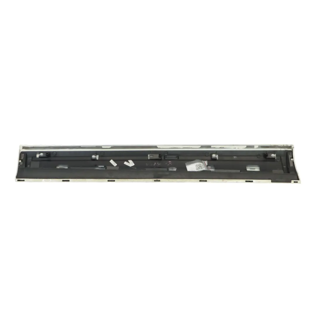 Audi Q3 8U anteriore porta inferiore modanatura striscia destra - SKU 8U0853960M-AWH - Numero di parte 8U0853960M