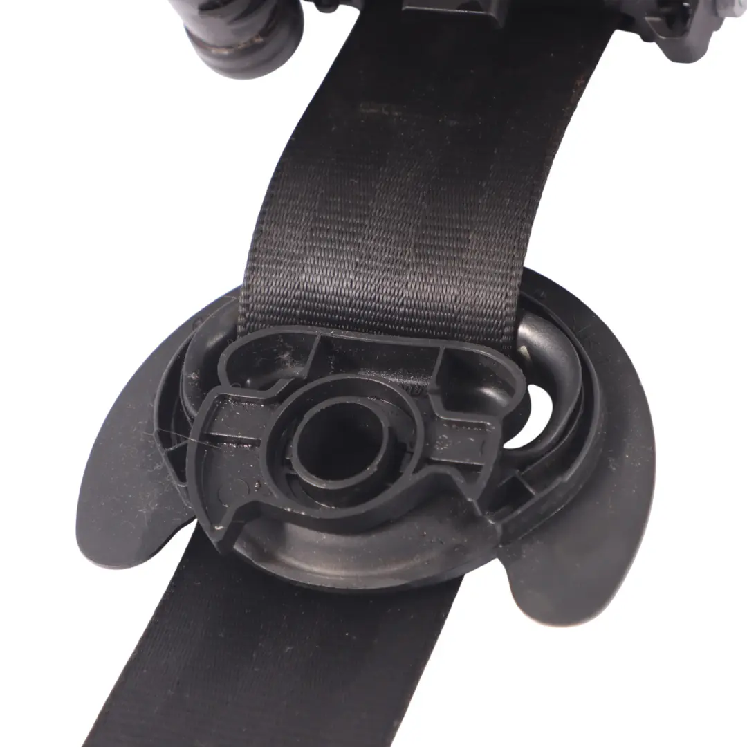 Ceinture de sécurité supérieure avant gauche pour Audi Q3 8U à propos du numéro de pièce 8U0857705A Audi Q3 8U Ceinture de sécurité supérieure avant gauche - SKU 8U0857705A - Numéro de pièce 8U0857705A