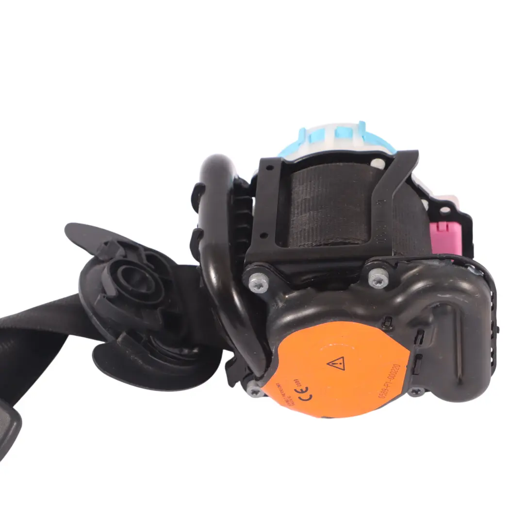 Audi Q3 8U Ceinture de sécurité supérieure avant droite Pretensioner - SKU 8U0857706A - Numéro de pièce 8U0857706A