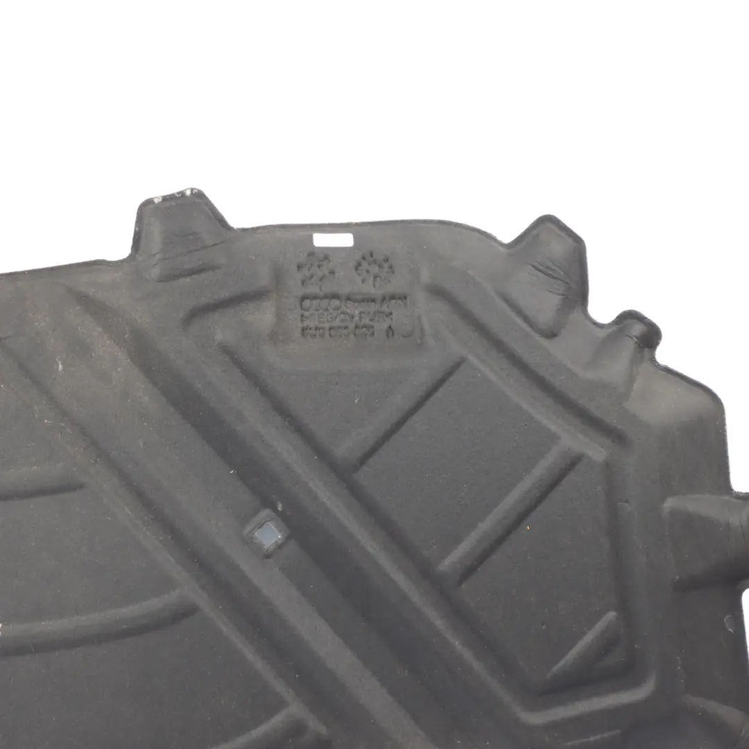 Audi Q3 8U Aislamiento Acústico Capó Compartimento Motor - SKU 8U0863825A - Número de pieza 8U0863825A
