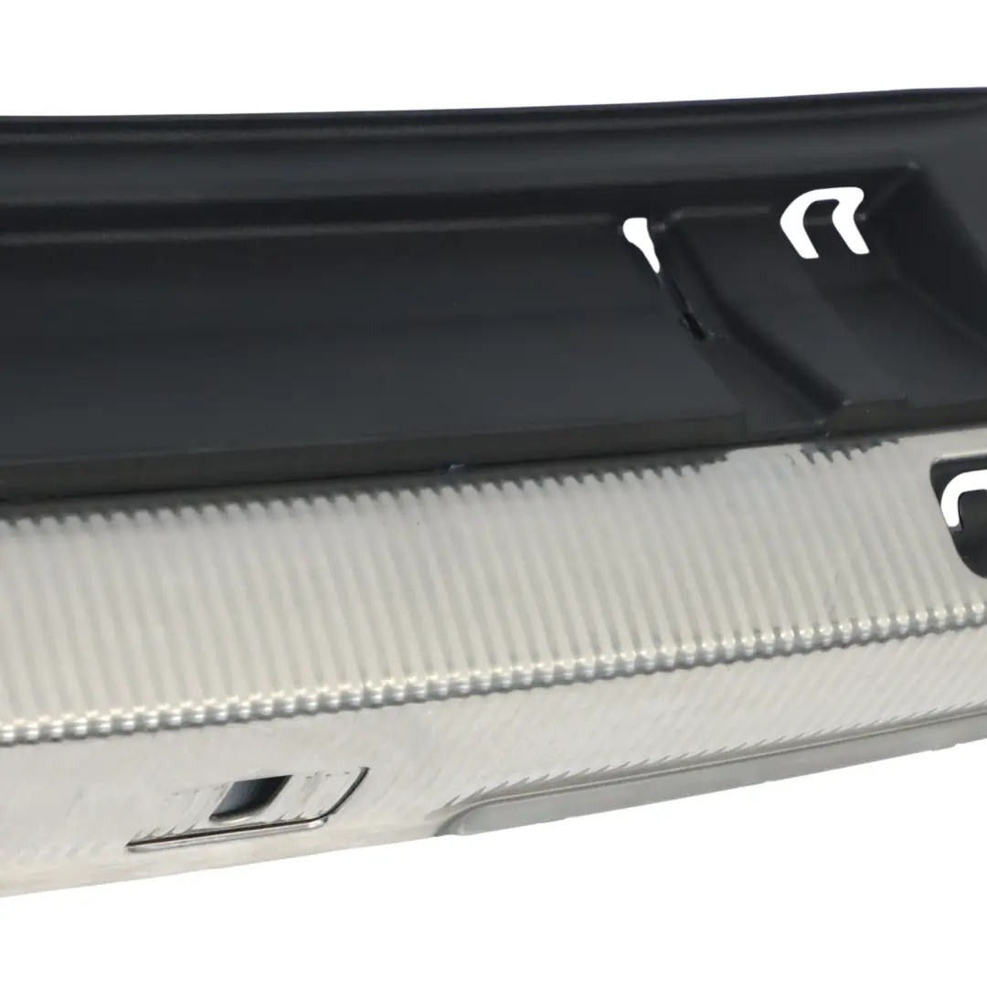 Hinteren Kofferraum Verriegelung Trim Abdeckung Panel Tray für Audi Q3 8U mit Teilenummer 8U0864483 Audi Q3 8U Hinteren Kofferraum Verriegelung Trim Abdeckung Panel Tray - SKU 8U0864483 - Teilenummer 8U0864483