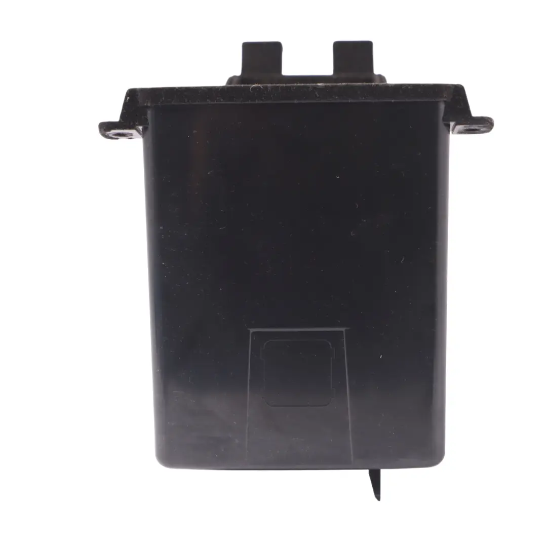 Audi Q3 8U Plateau de rangement de la console centrale - SKU 8U0864981A - Numéro de pièce 8U0864981A