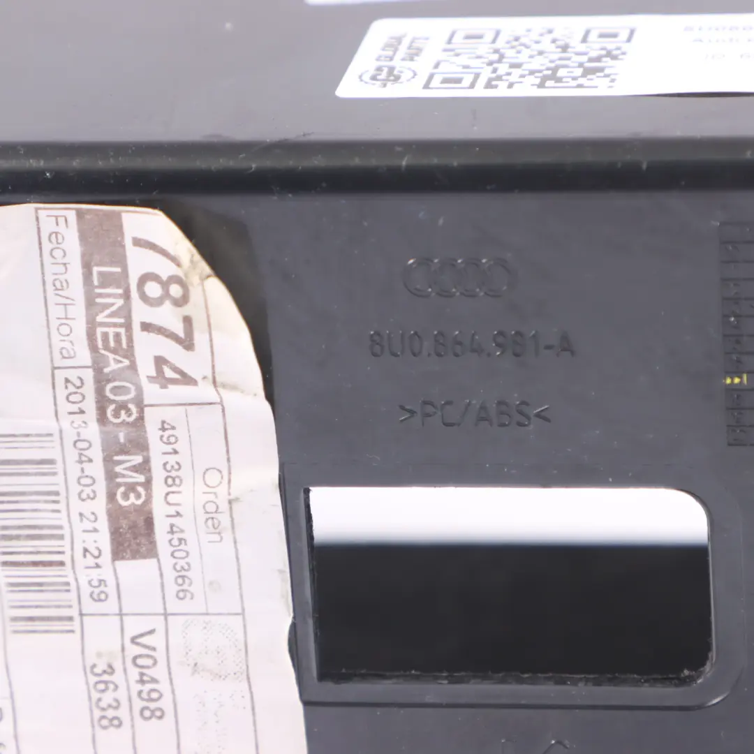 Audi Q3 8U Mittel Konsole Ablagefach Tablett - SKU 8U0864981A - Teilenummer 8U0864981A