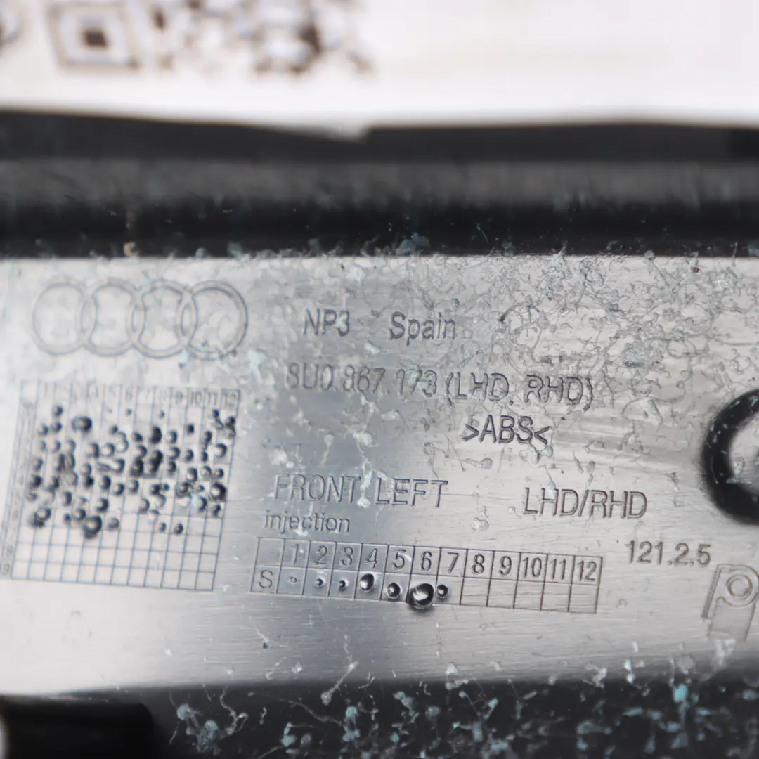 Pannello Rivestimento Bracciolo Porta Anteriore Sinistro per Audi Q3 8U con numero di parte 8U0867173 Audi Q3 8U Pannello Rivestimento Bracciolo Porta Anteriore Sinistro - SKU 8U0867173 - Numero di parte 8U0867173