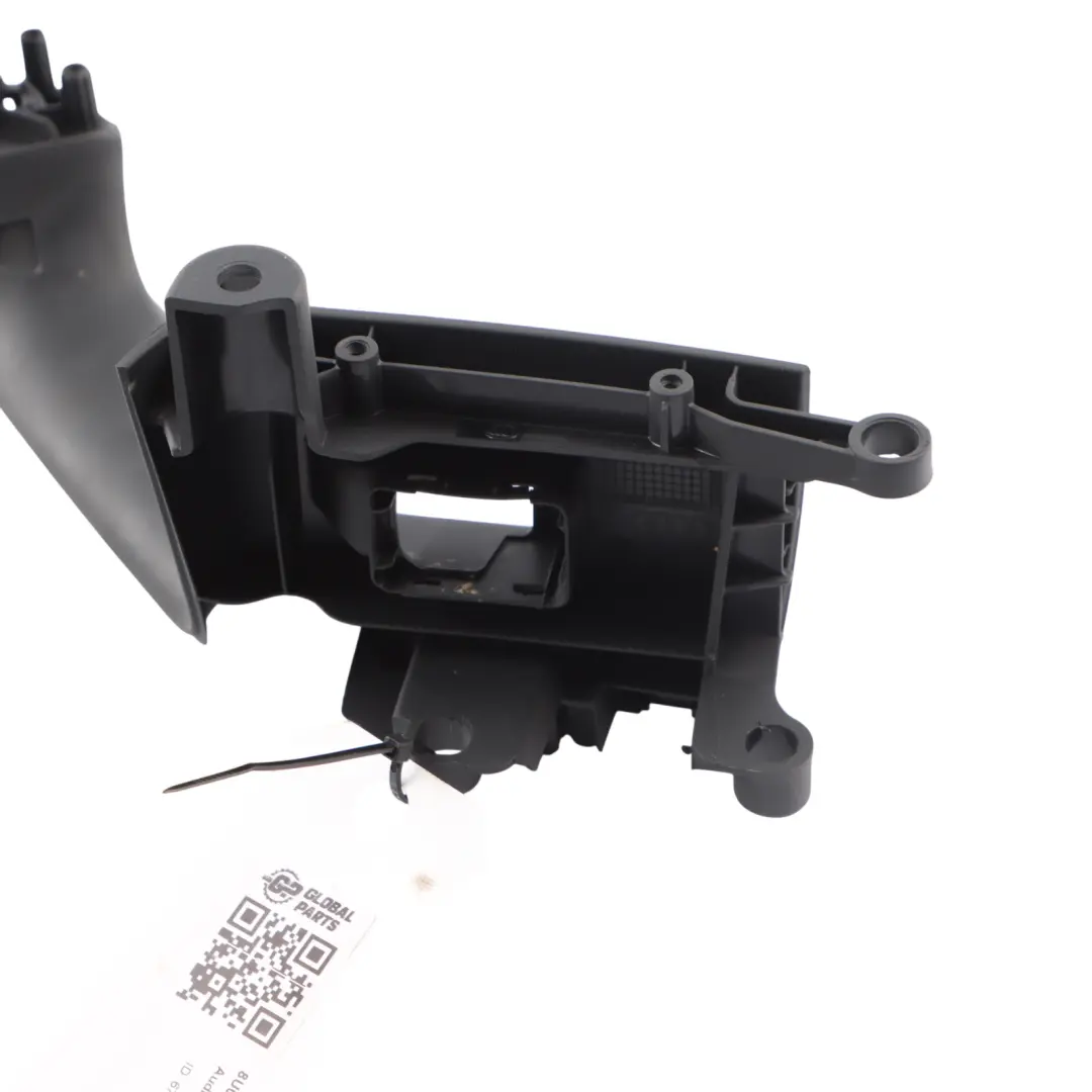 Interior Puerta Manija Soporte Trasero Izquierdo para Audi Q3 8U con número de pieza 8U0867371A Audi Q3 8U Interior Puerta Manija Soporte Trasero Izquierdo - SKU 8U0867371A - Número de pieza 8U0867371A