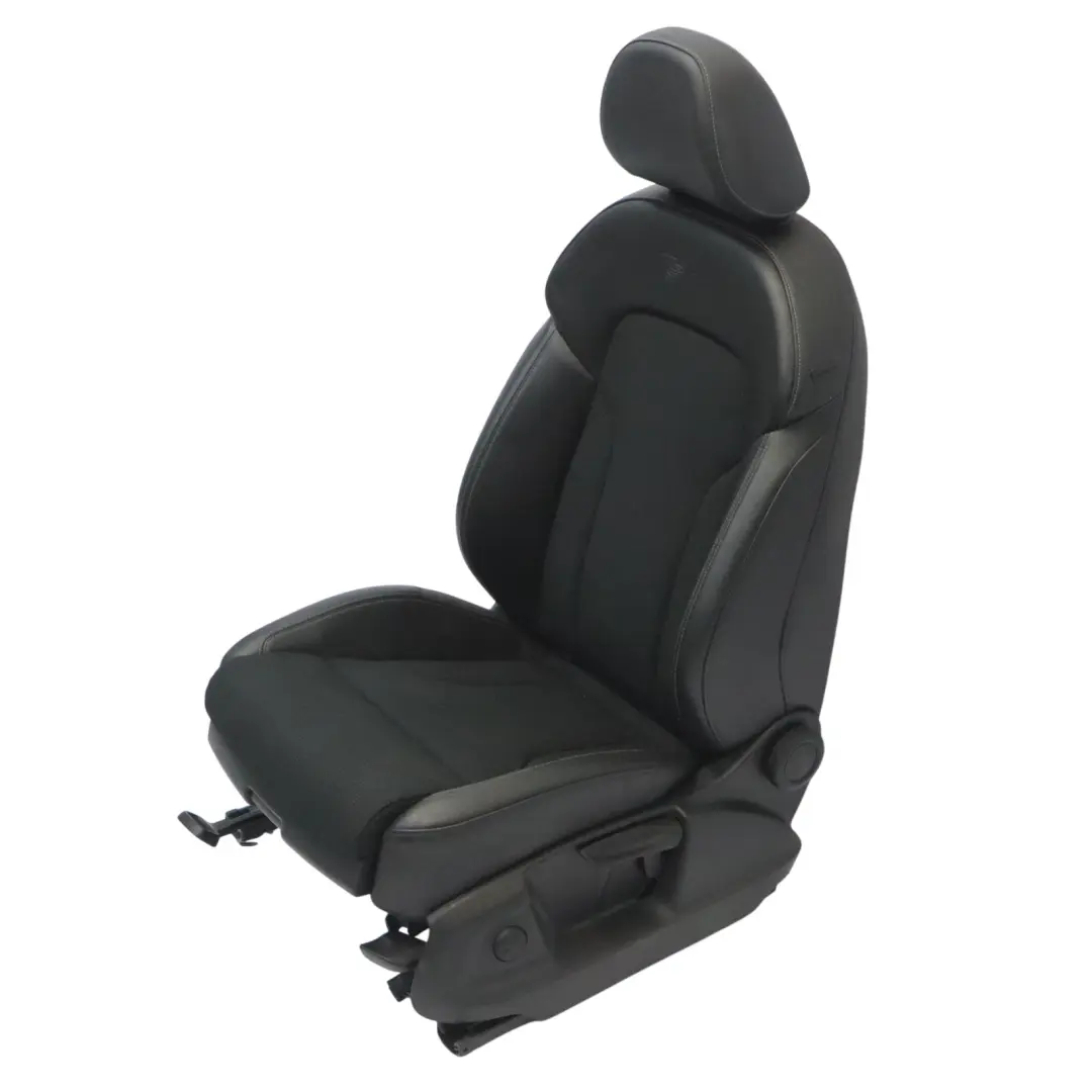 Siège sport avant gauche S-Line chauffant mi-cuir Soul Noir pour Audi Q3 8U à propos du numéro de pièce 8U0881805Q Audi Q3 8U Siège sport avant gauche S-Line chauffant mi-cuir Soul Noir - SKU 8U0881805Q - Numéro de pièce 8U0881805Q