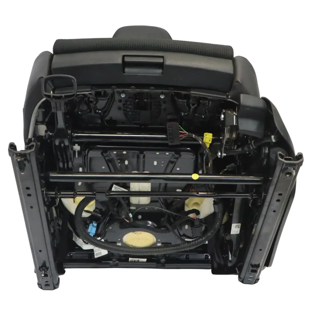 Siège sport avant gauche S-Line chauffant mi-cuir Soul Noir pour Audi Q3 8U à propos du numéro de pièce 8U0881805Q Audi Q3 8U Siège sport avant gauche S-Line chauffant mi-cuir Soul Noir - SKU 8U0881805Q - Numéro de pièce 8U0881805Q