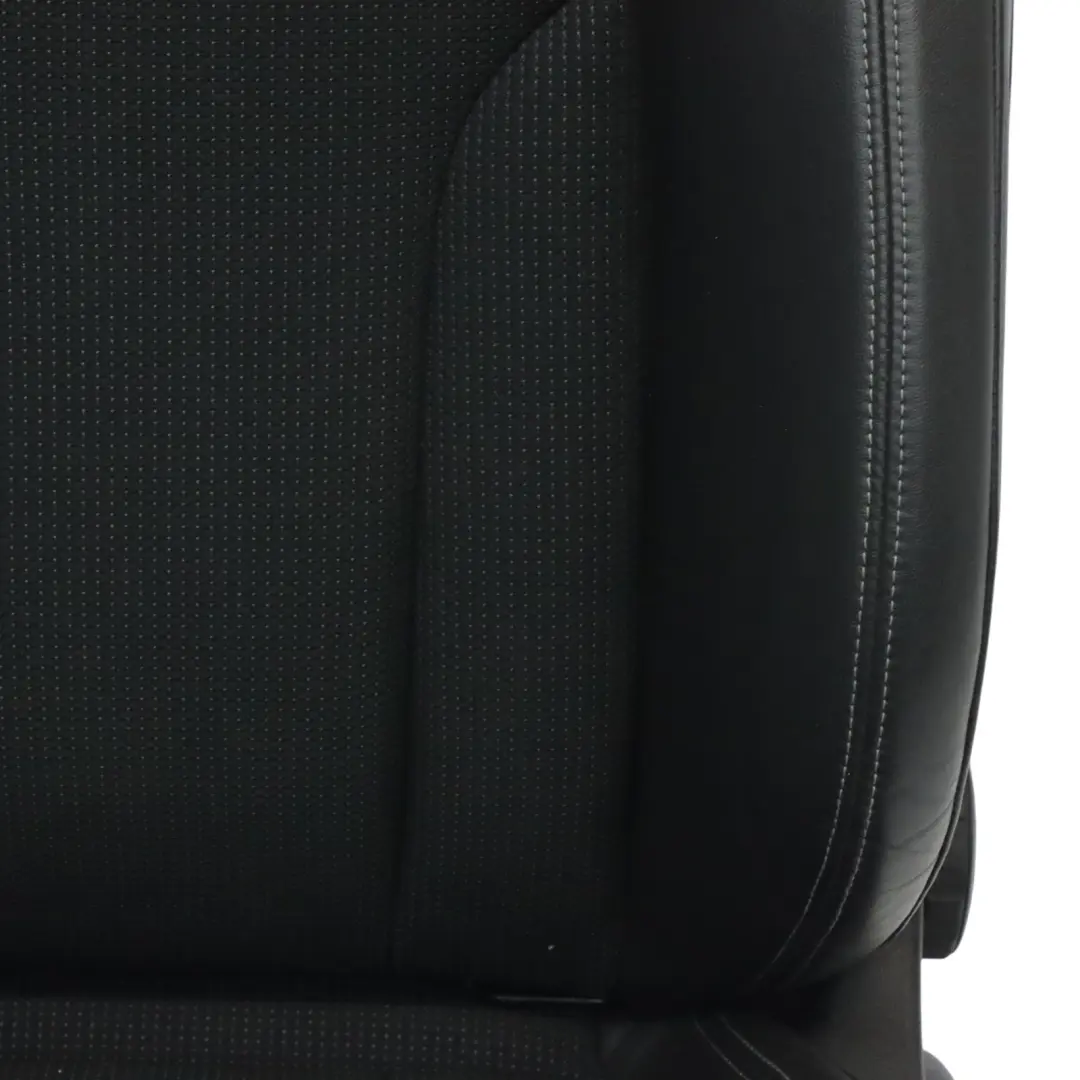 Siège sport avant gauche S-Line chauffant mi-cuir Soul Noir pour Audi Q3 8U à propos du numéro de pièce 8U0881805Q Audi Q3 8U Siège sport avant gauche S-Line chauffant mi-cuir Soul Noir - SKU 8U0881805Q - Numéro de pièce 8U0881805Q