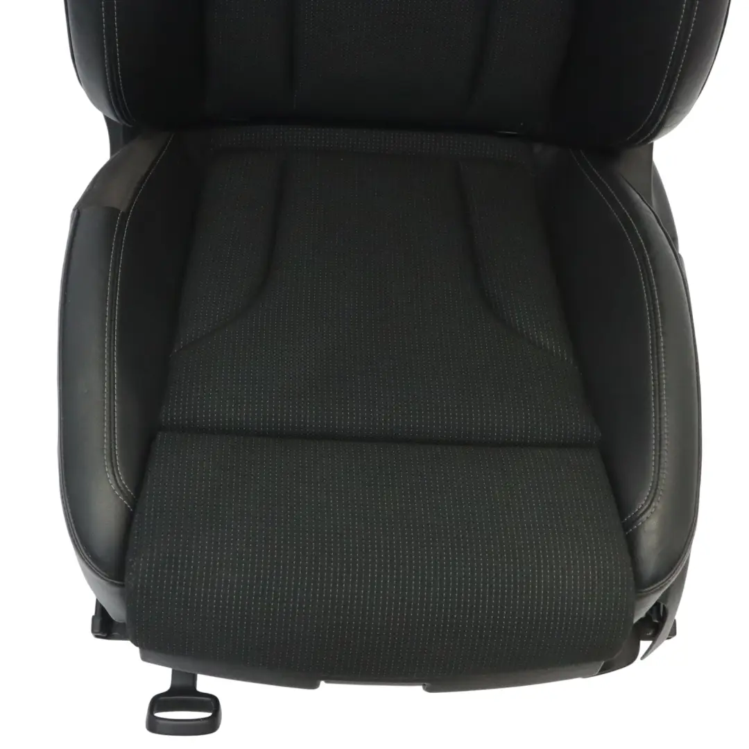 Audi Q3 8U Sedile sportivo anteriore sinistro S-Line riscaldato mezza pelle Nero - SKU 8U0881805Q - Numero di parte 8U0881805Q