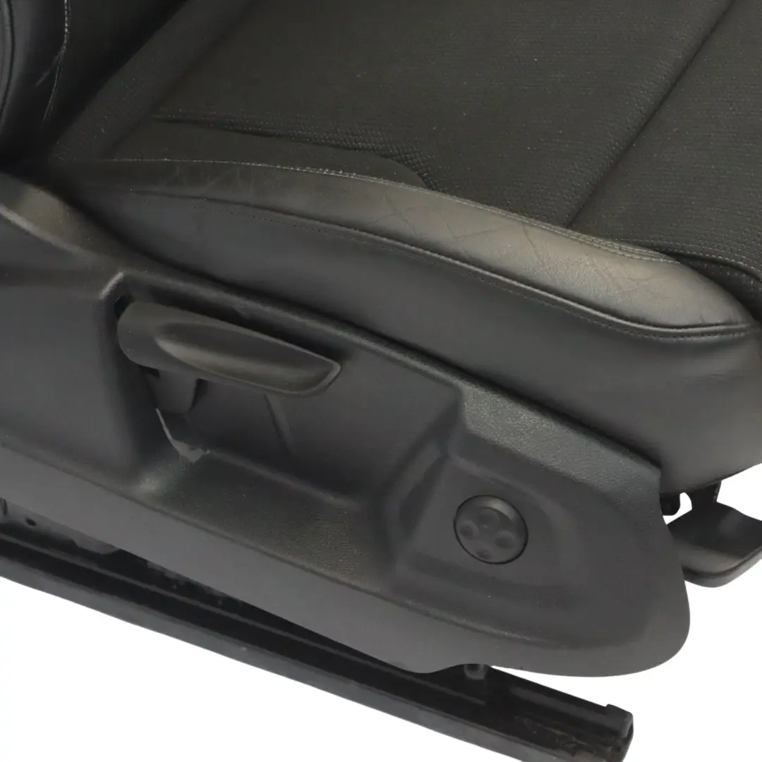 Audi Q3 8U Sportsitz Vorne Rechts S-Line Beheizt Halbleder Seele Schwarz - SKU 8U0881806Q - Teilenummer 8U0881806Q