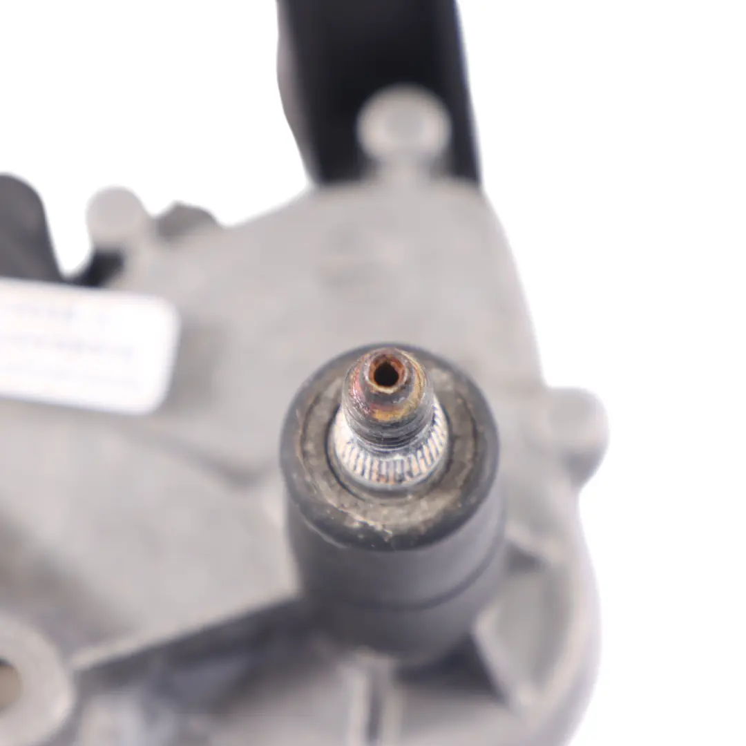  Moteur essuie glace Audi A1 8X Q3 8U Rear Window Tailgate Drive Unit - SKU 8U0955711A - Numéro de pièce 8U0955711A