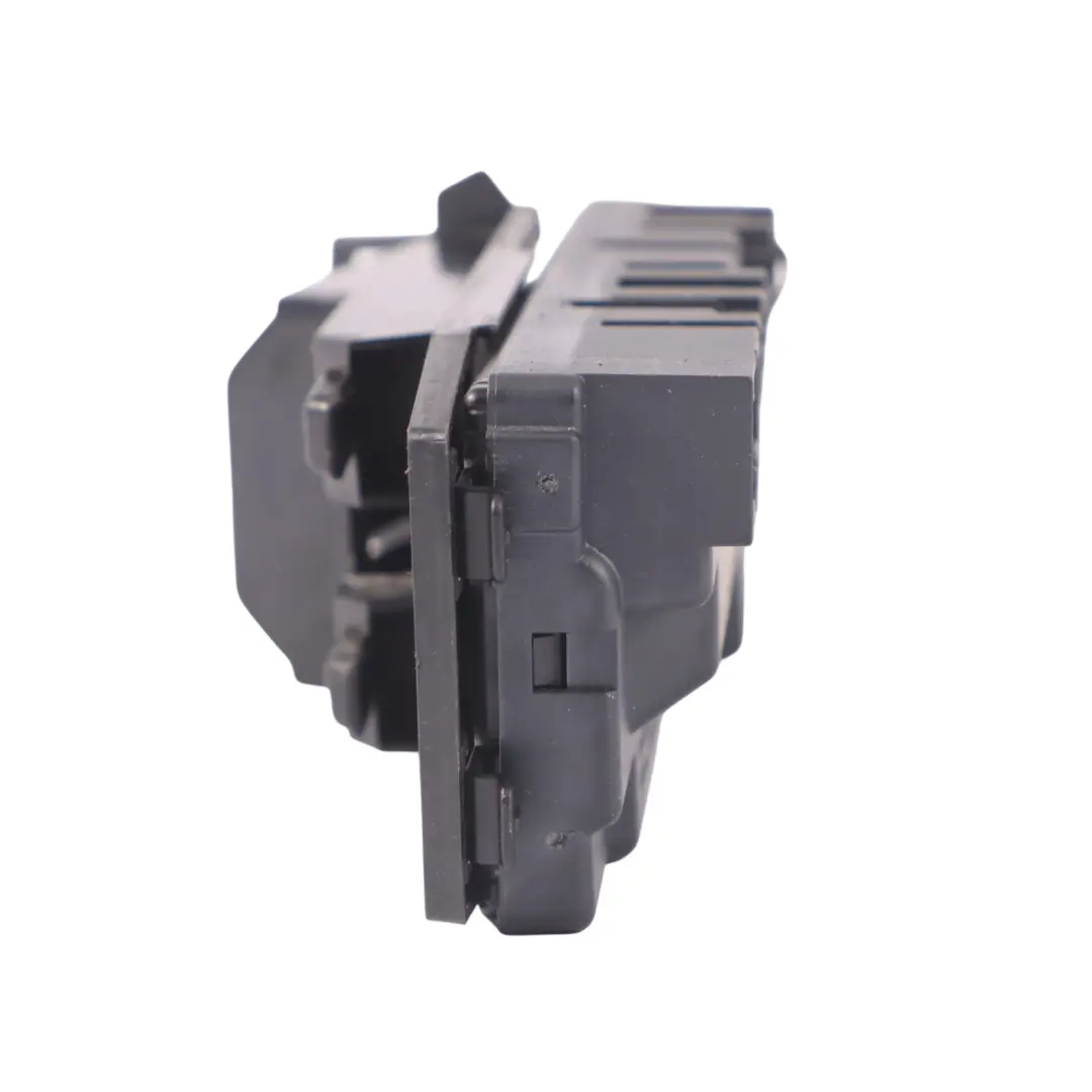 Módulo control tapa maletero elevador portón trasero para Audi Q3 8U con número de pieza 8U0959107A Audi Q3 8U Módulo control tapa maletero elevador portón trasero - SKU 8U0959107A - Número de pieza 8U0959107A