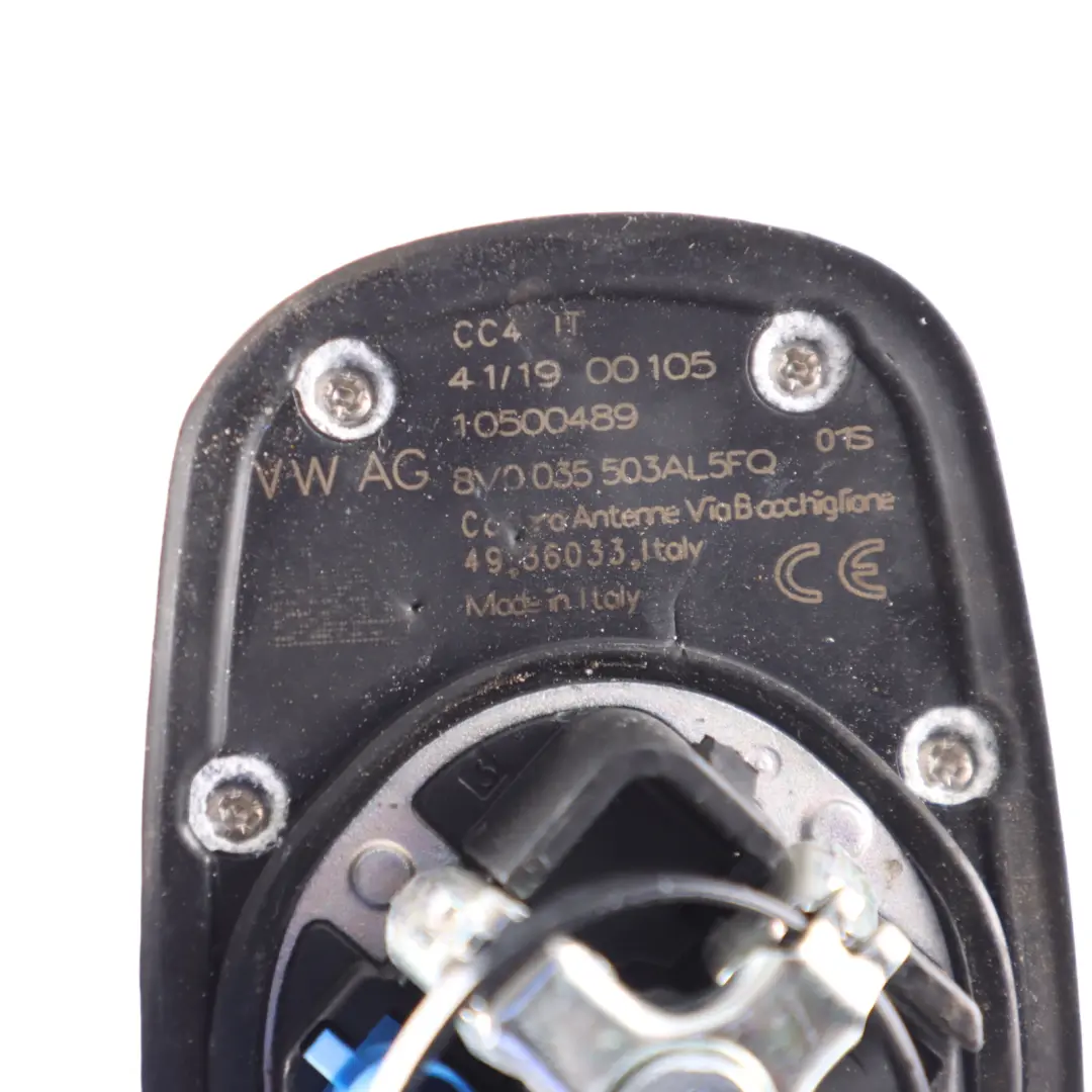 Audi A3 8V Antenne Aileron de Requin Antenne de toit Noir - SKU 8V0035503AL - Numéro de pièce 8V0035503AL